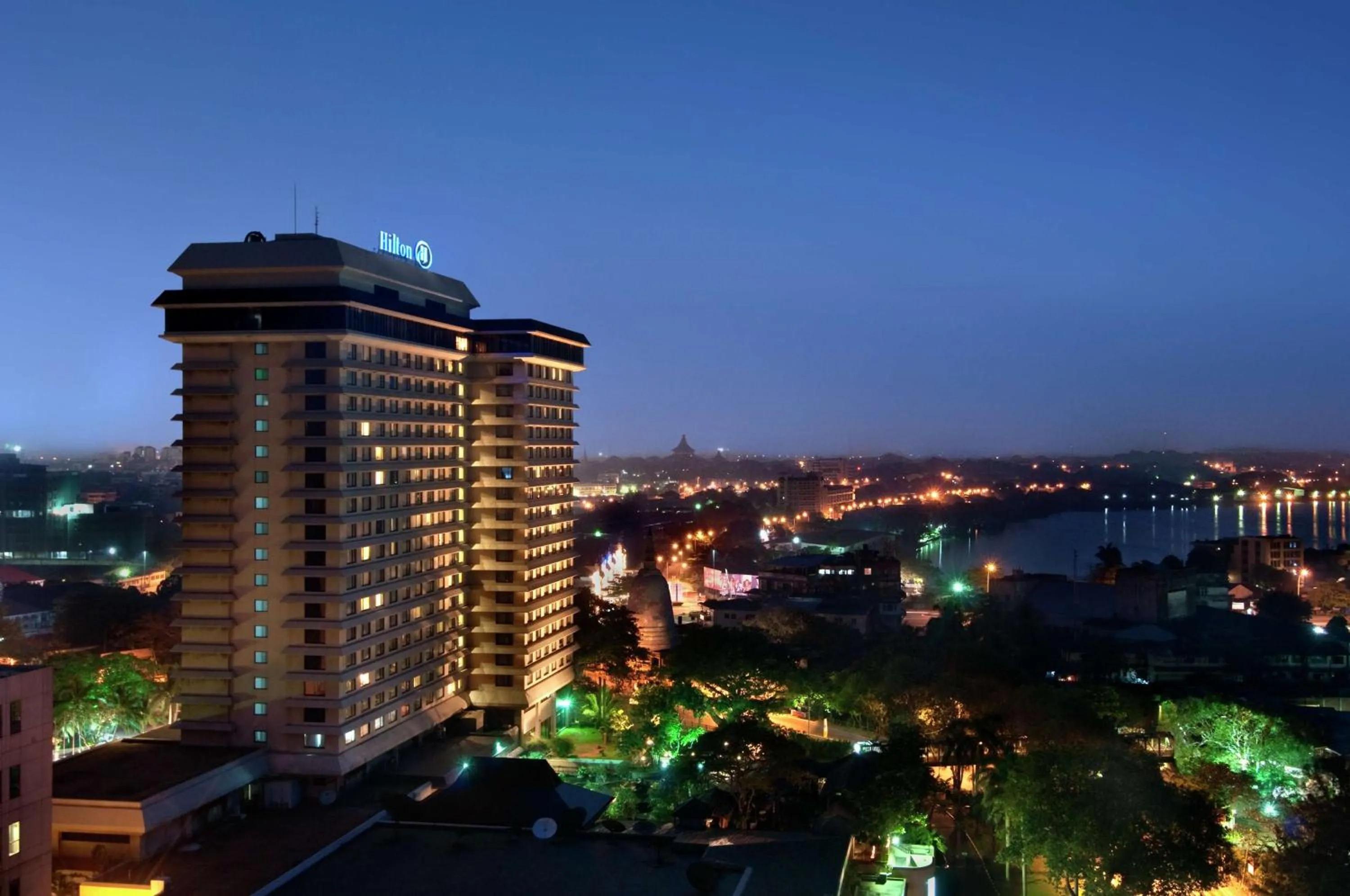Property building in Hilton Colombo Hotel