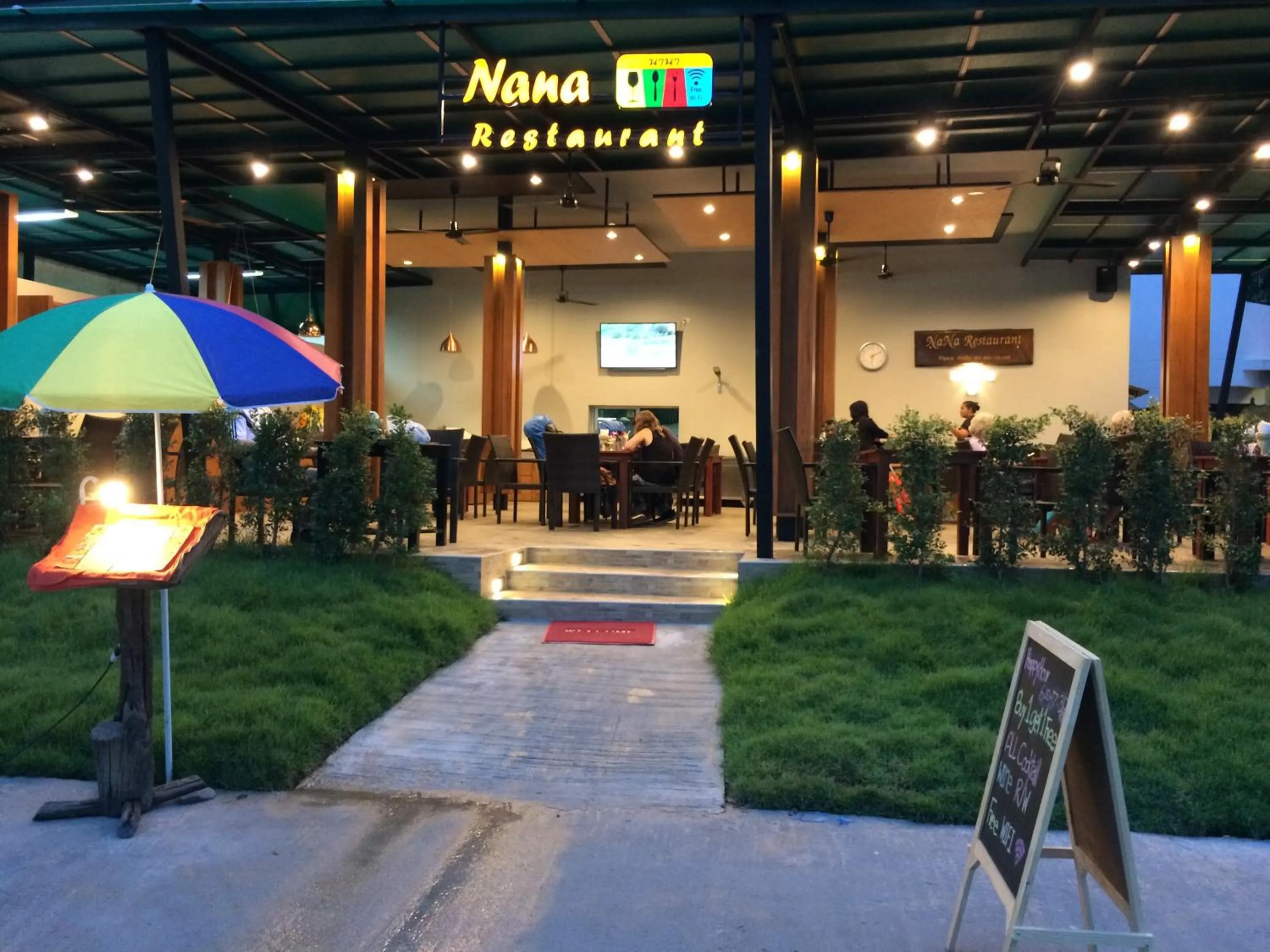 Restaurant/places to eat in Aonang Sunset Hotel - SHA Extra Plus
