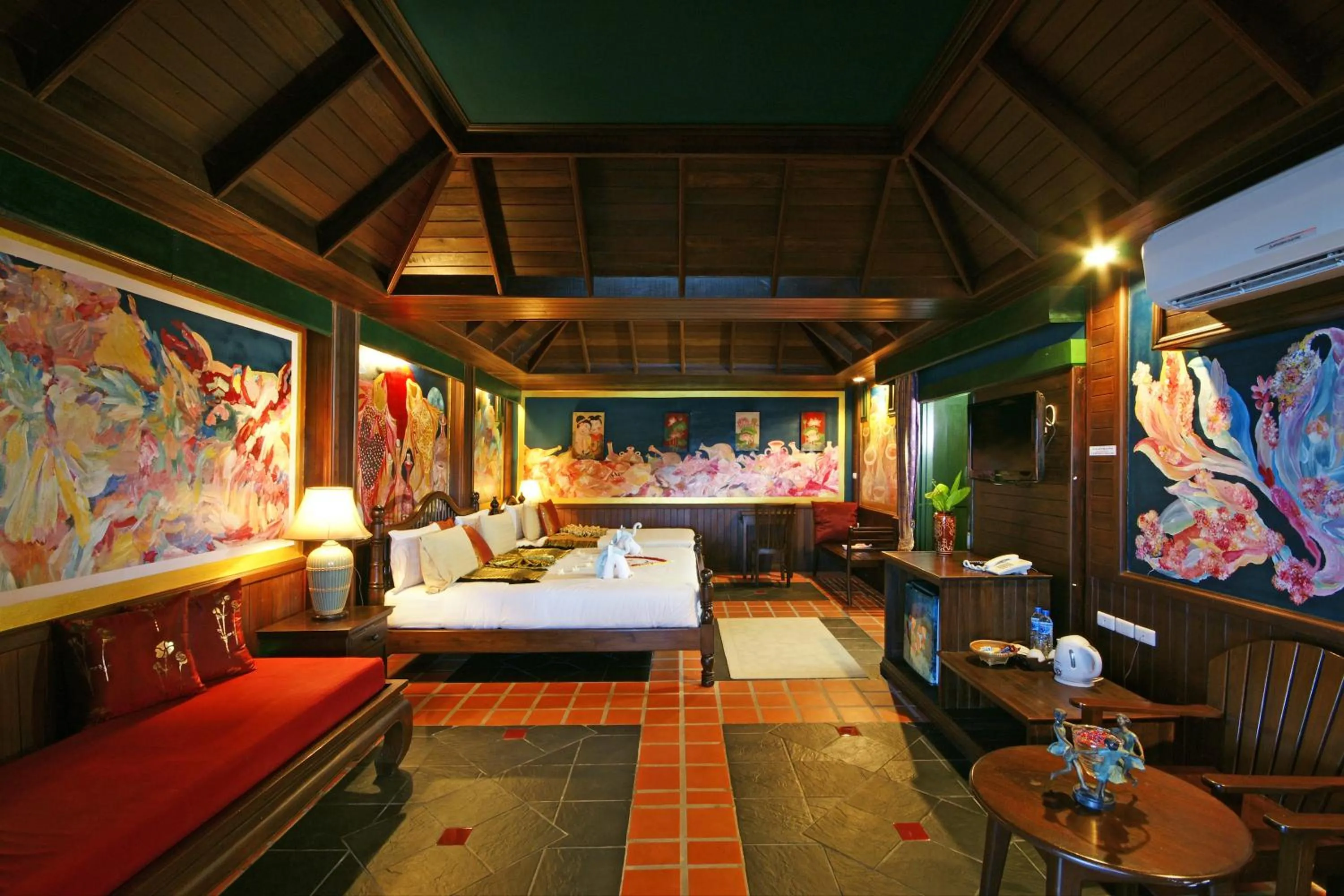 Photo of the whole room, Bed in Sea Breeze Resort - SHA Plus