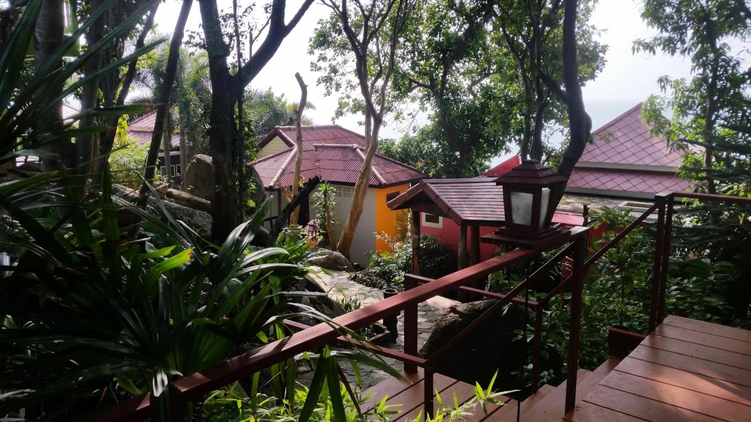 Garden in Sea Breeze Resort - SHA Plus