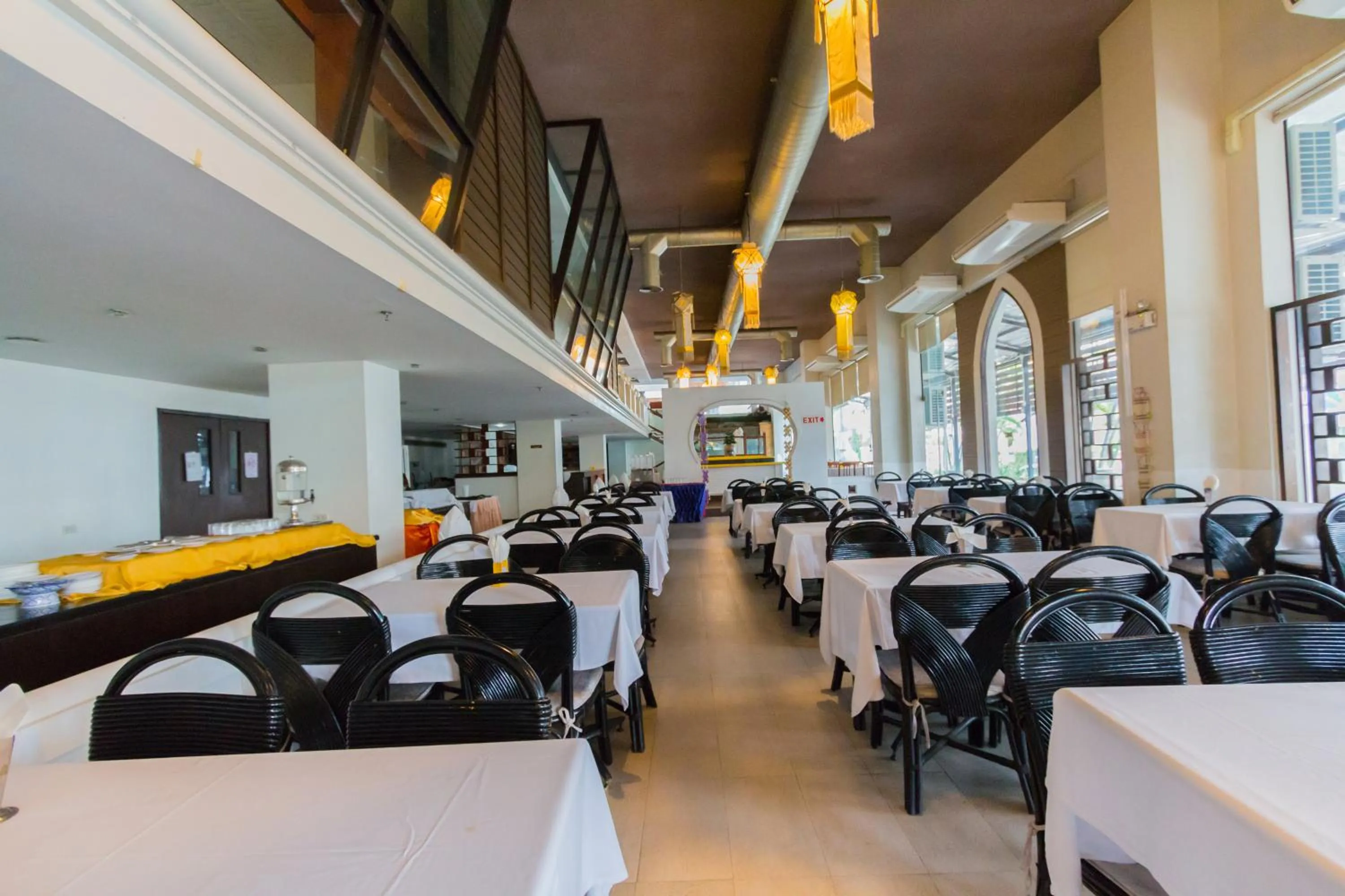 Restaurant/places to eat in BP Chiangmai City Hotel