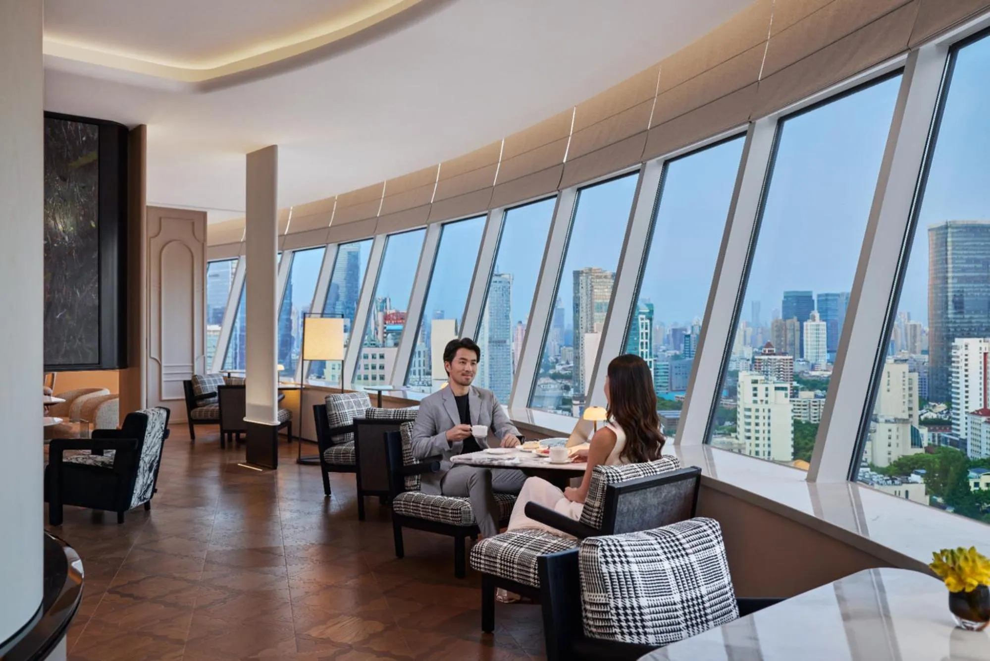 Restaurant/places to eat in Hilton Shanghai City Center