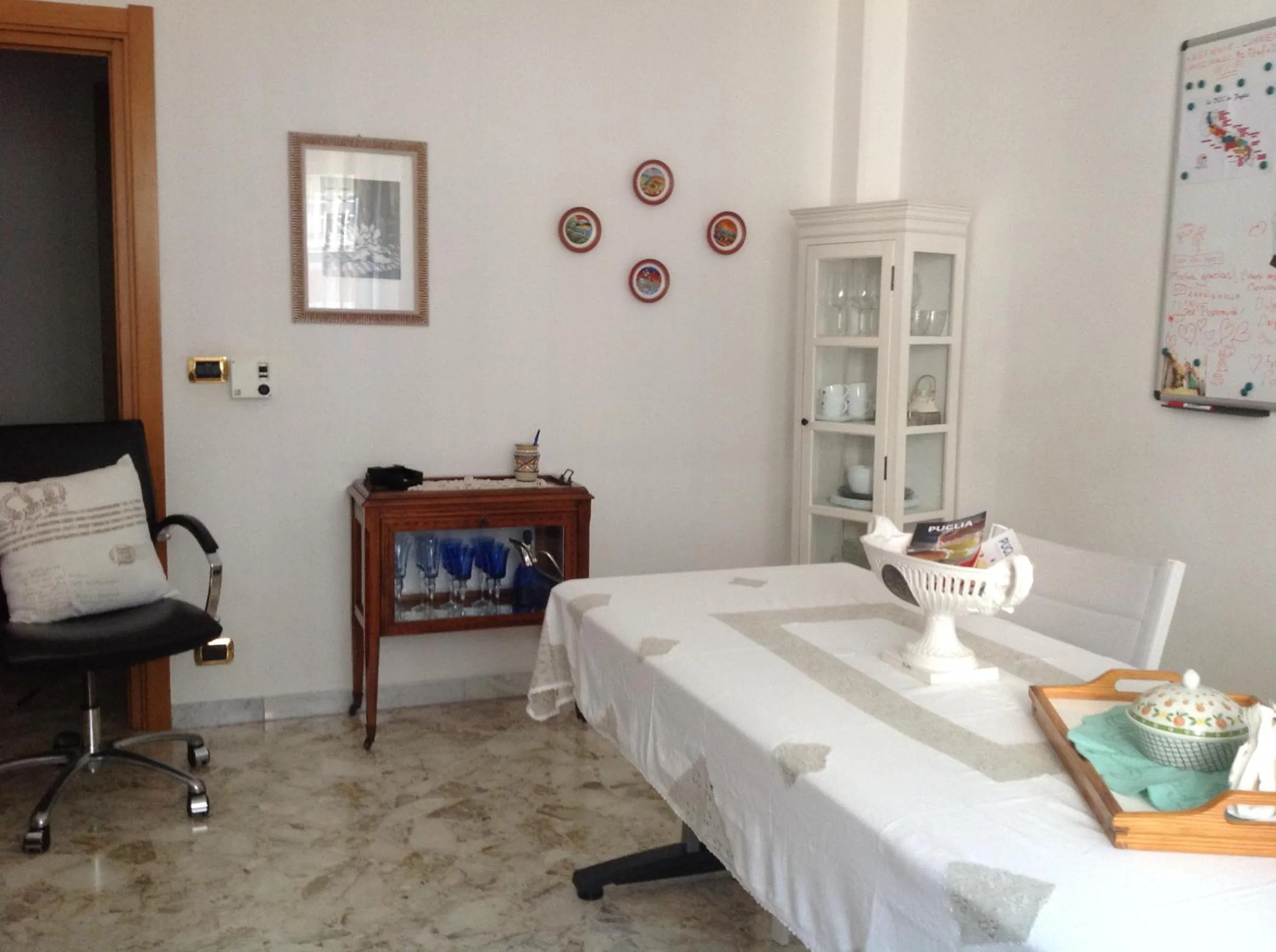 Dining area in Vuemme 149