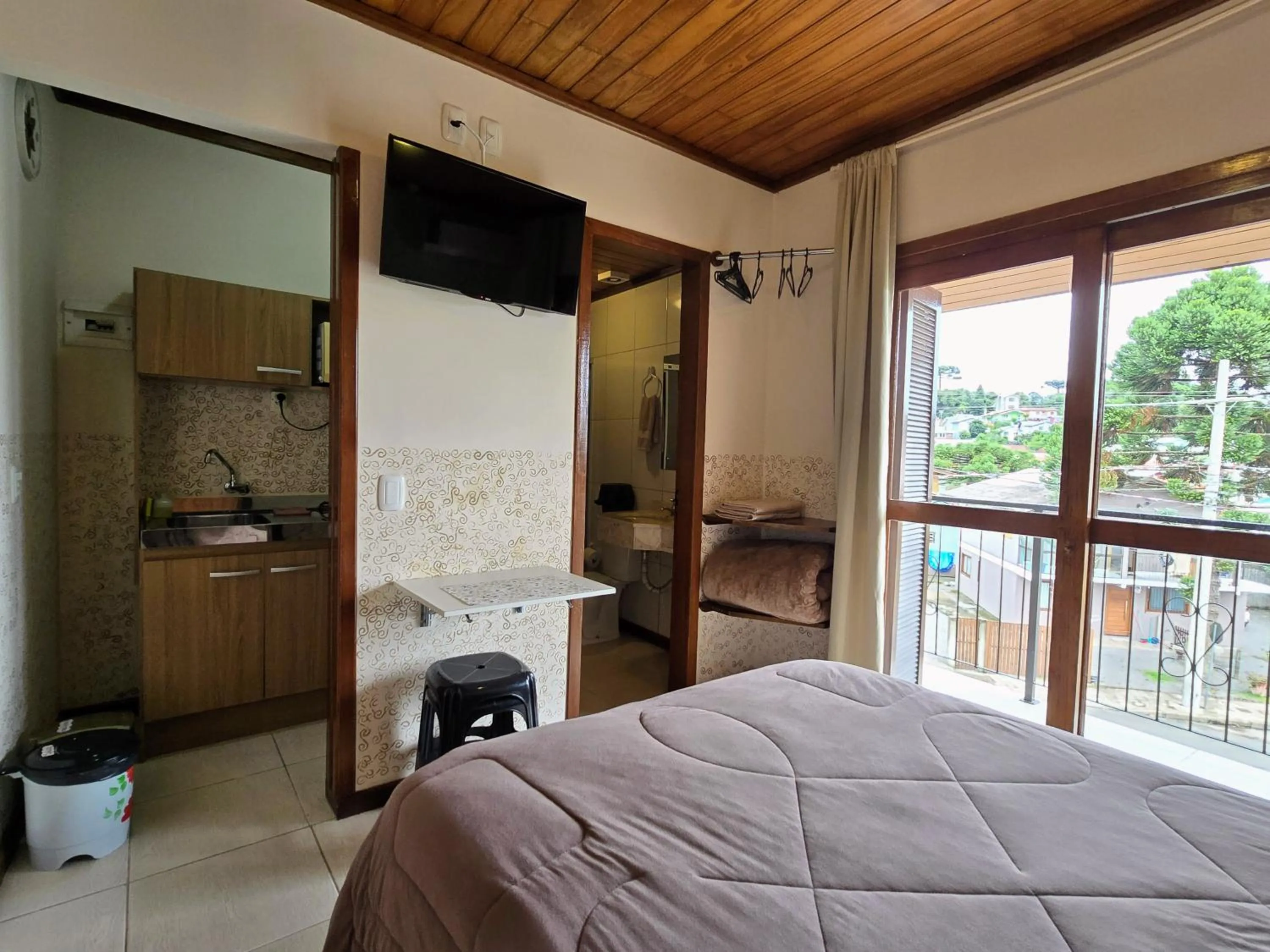 TV and multimedia, Bed in Residencial Borges Canela