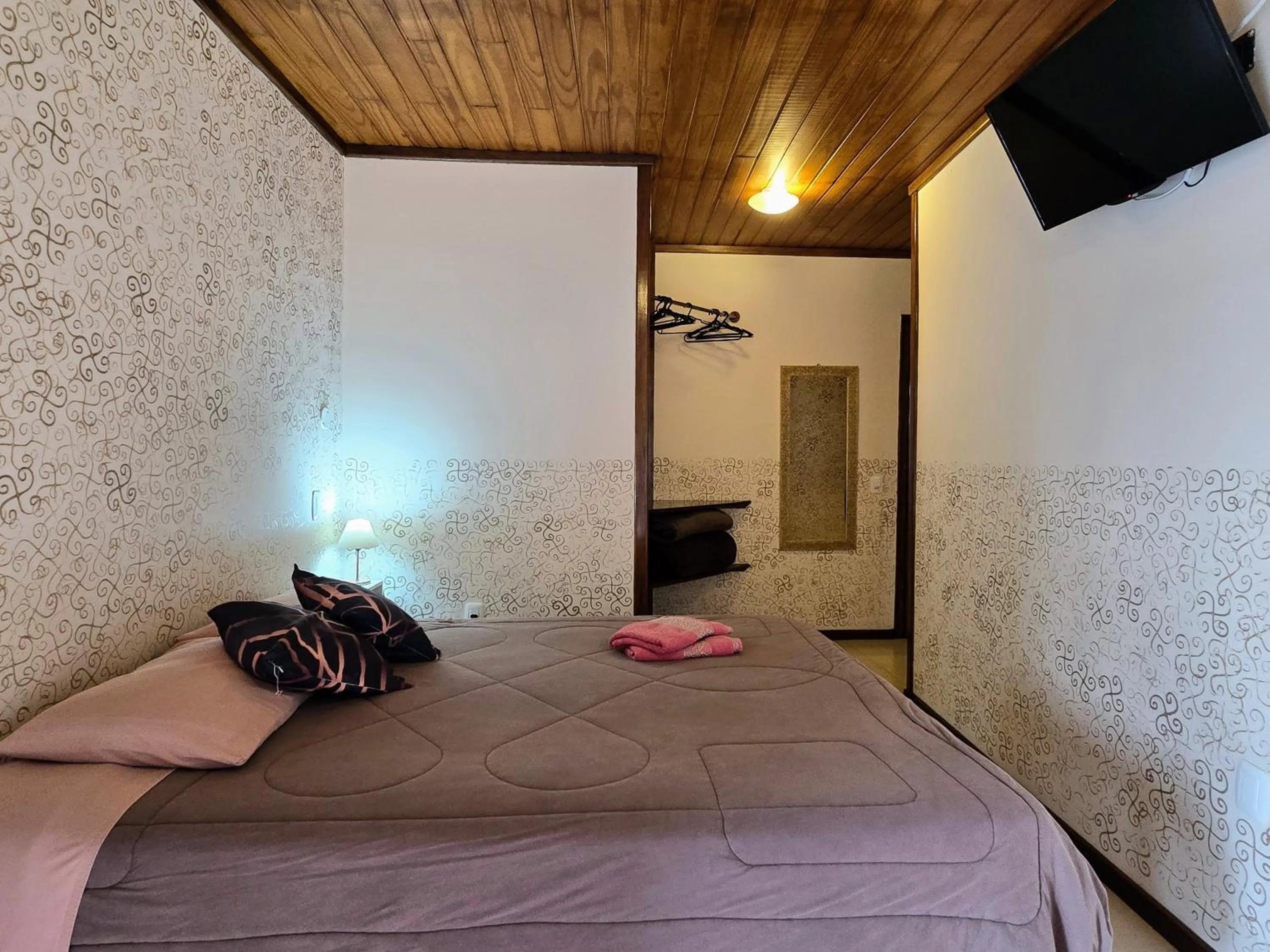 Bed in Residencial Borges Canela