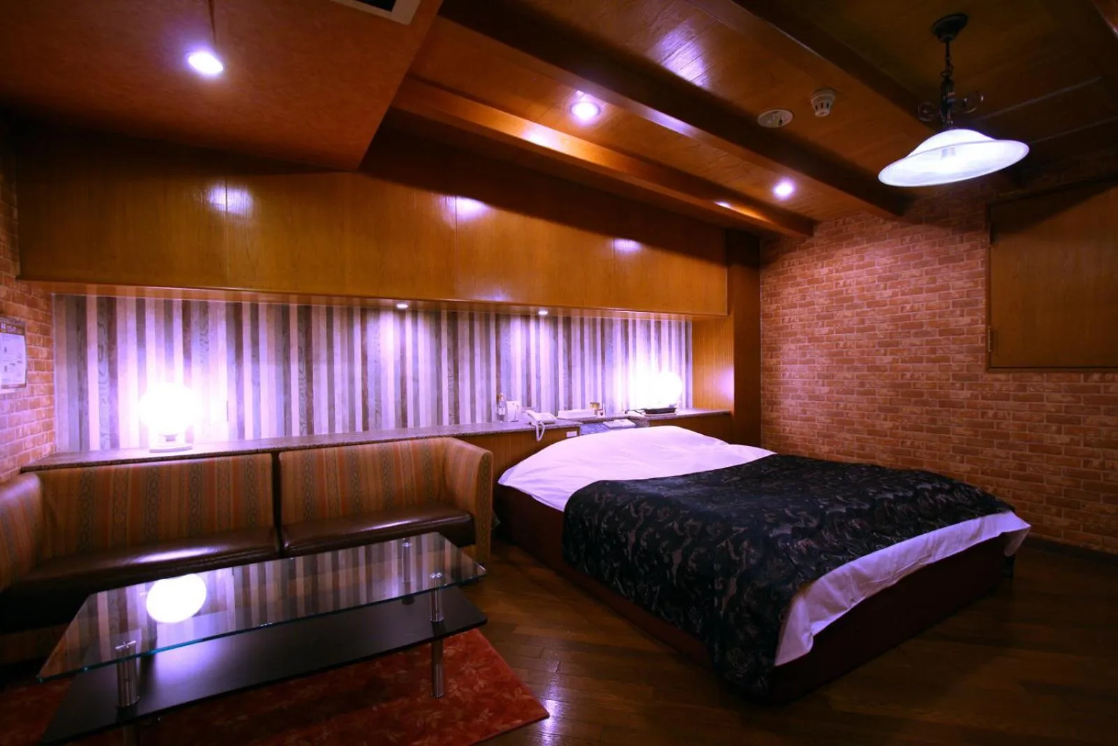 Photo of the whole room, Bed in Hotel Ohirune Racco Higashiosaka ( Adult Only)