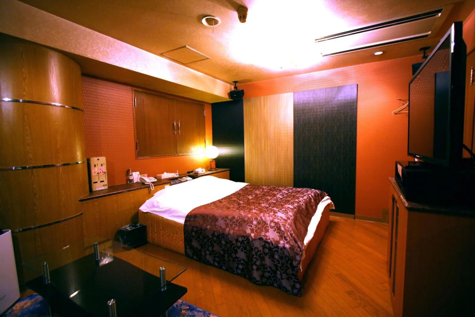 Photo of the whole room, Bed in Hotel Ohirune Racco Higashiosaka ( Adult Only)