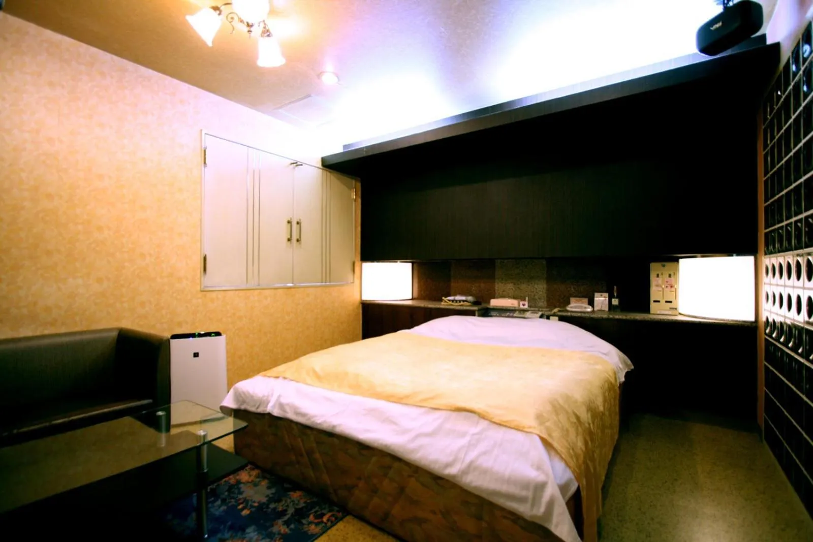Photo of the whole room, Bed in Hotel Ohirune Racco Higashiosaka ( Adult Only)