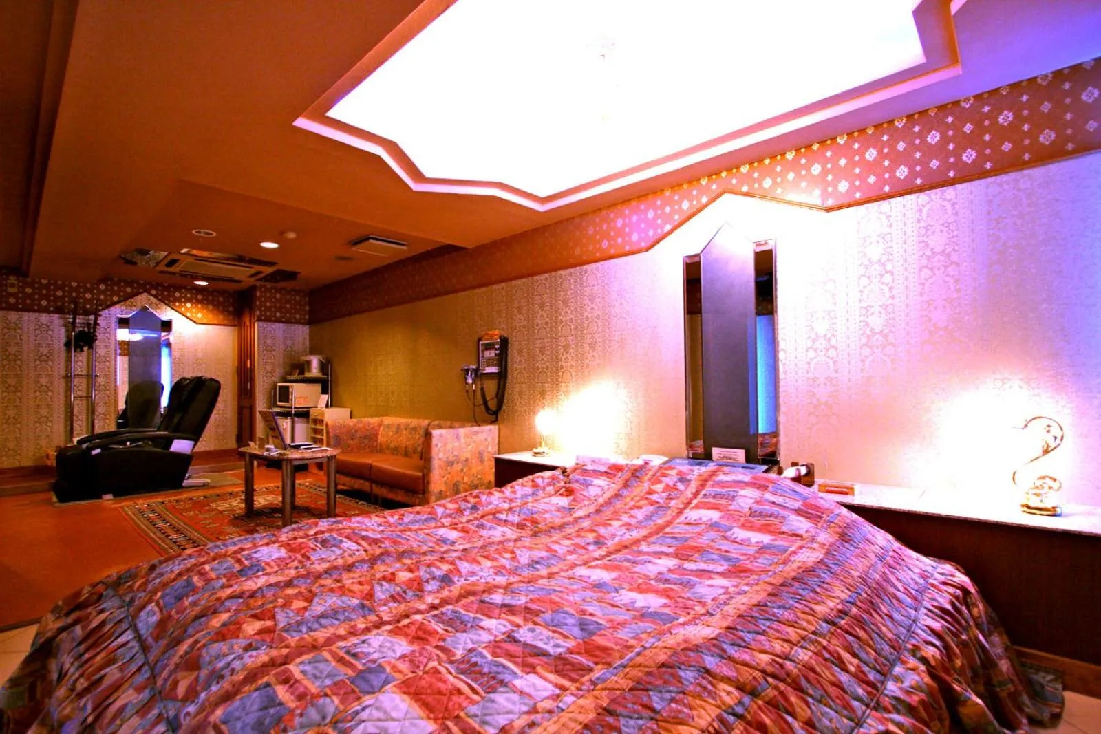 Bed in Hotel Ohirune Racco Himeji Royal (Adult Only)