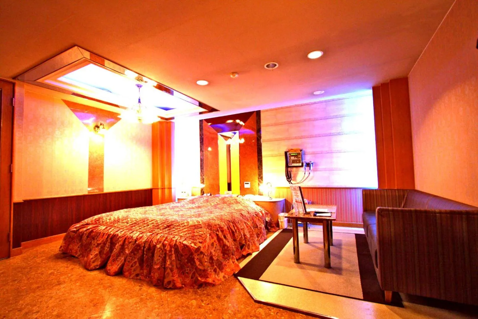 Bed in Hotel Ohirune Racco Himeji Royal (Adult Only)