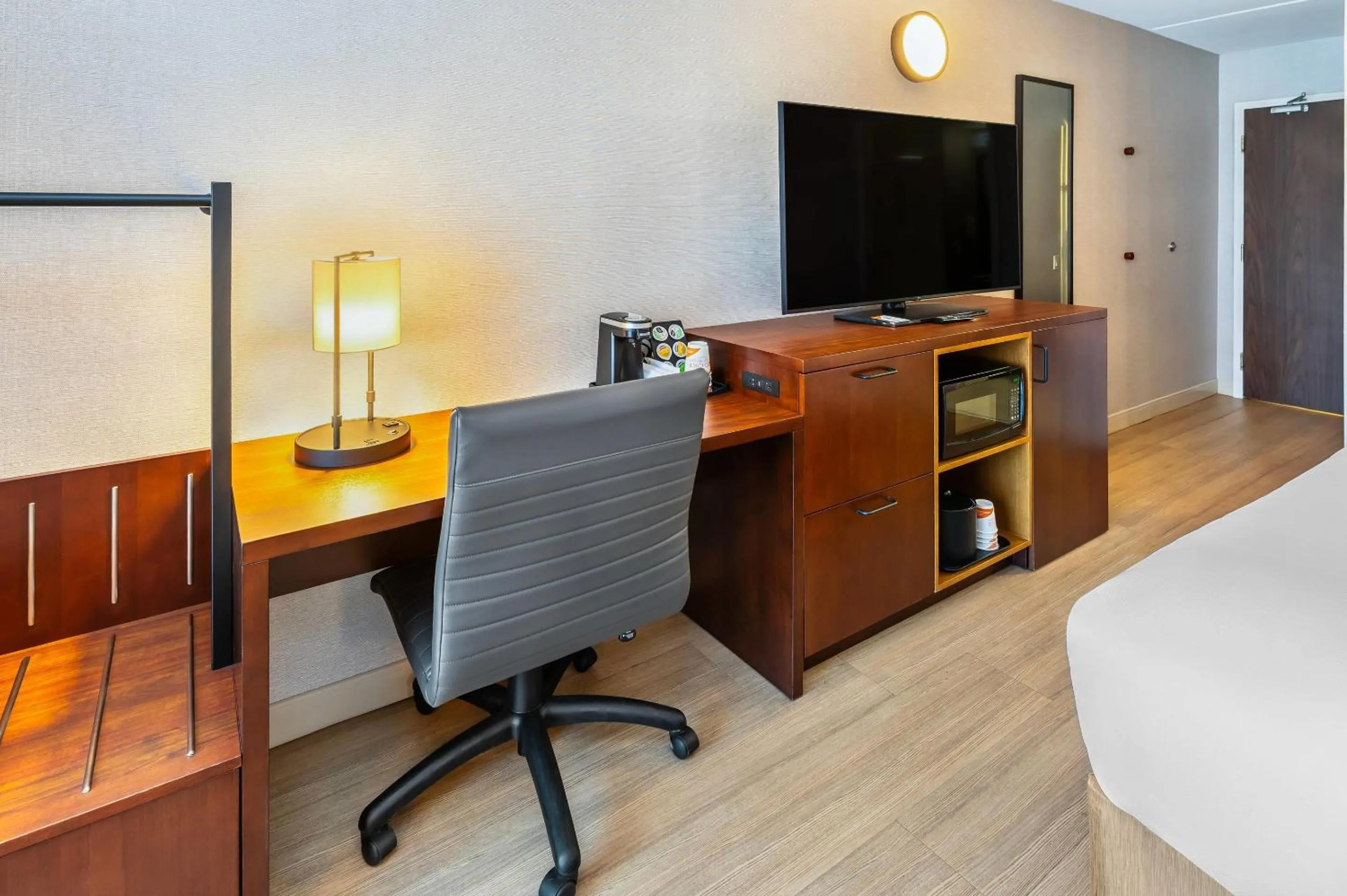 Bedroom, Bed in Comfort Inn