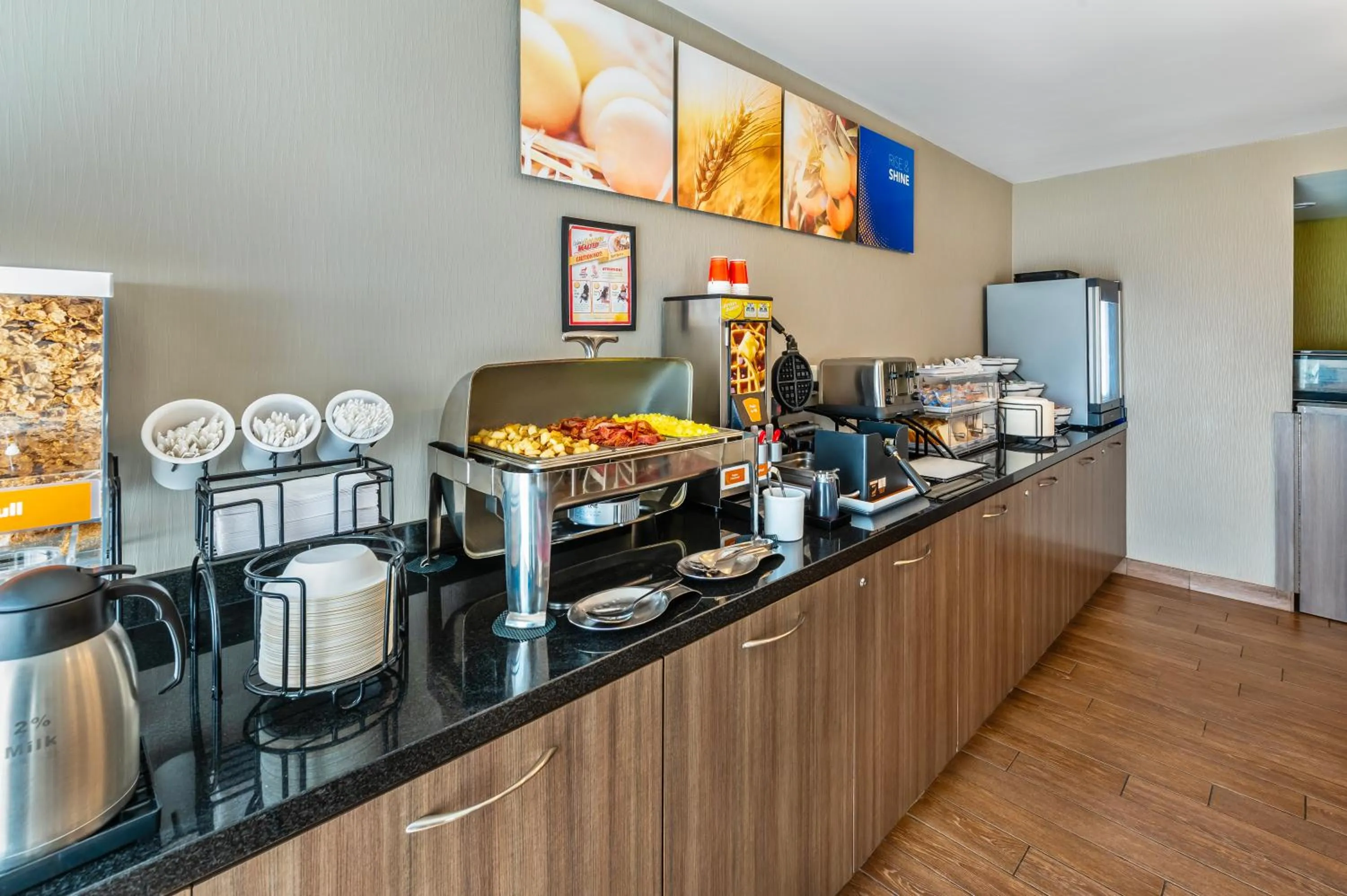 Food and drinks in Comfort Inn