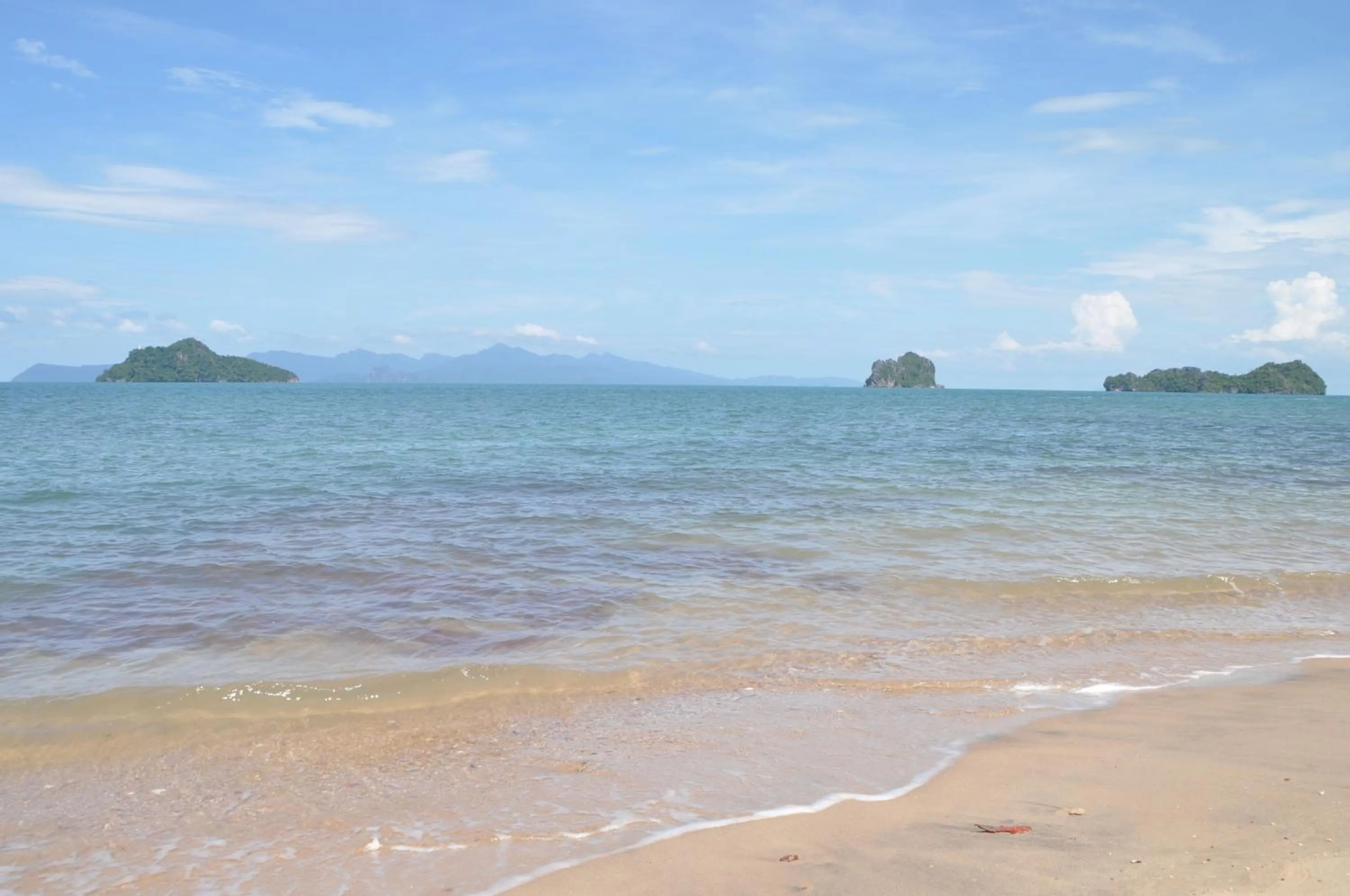 Beach in Sunset Bay Cottage