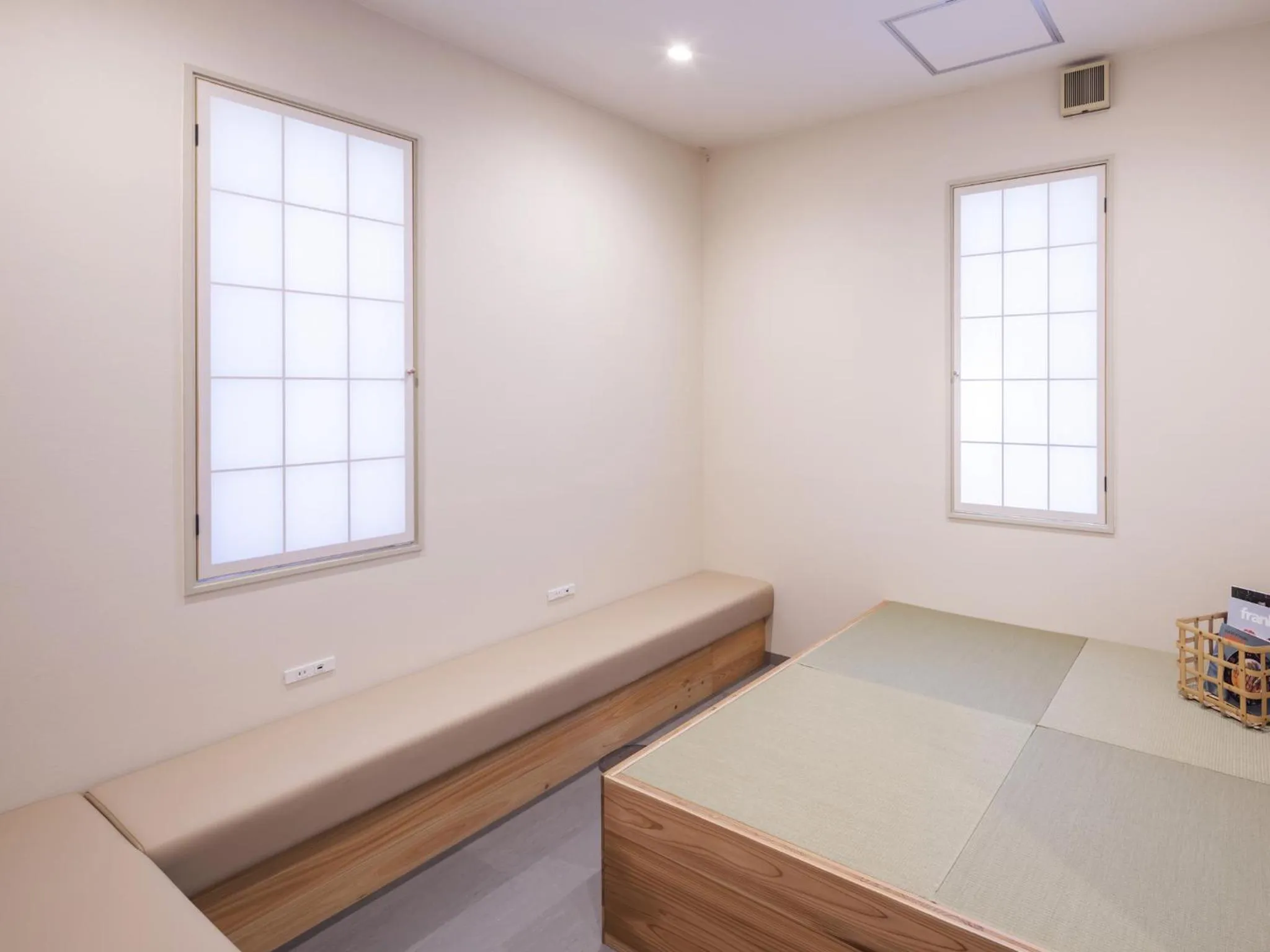 Lobby or reception, Bed in Apartment Hotel DIG the OSAKA