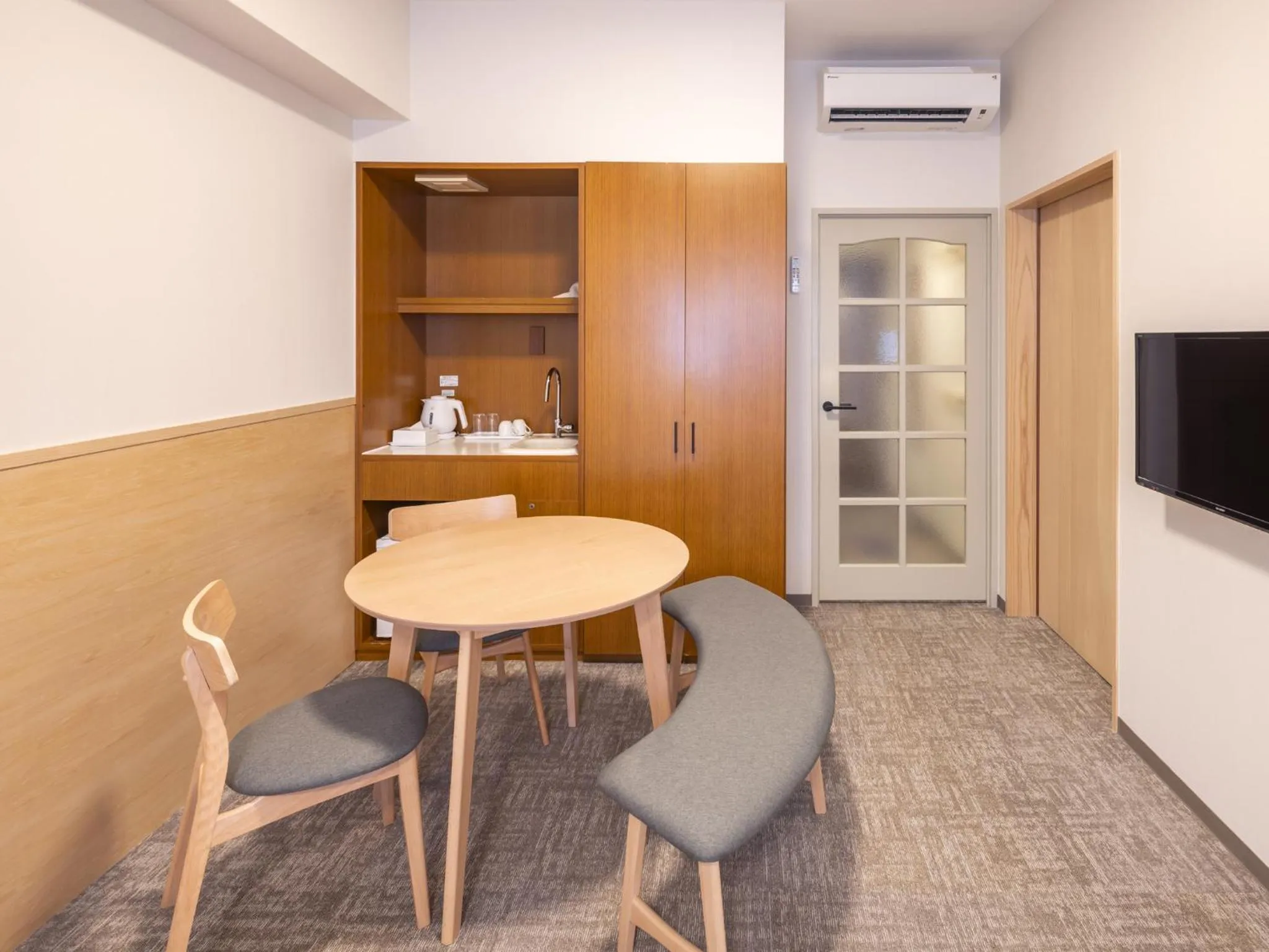 Photo of the whole room in Apartment Hotel DIG the OSAKA