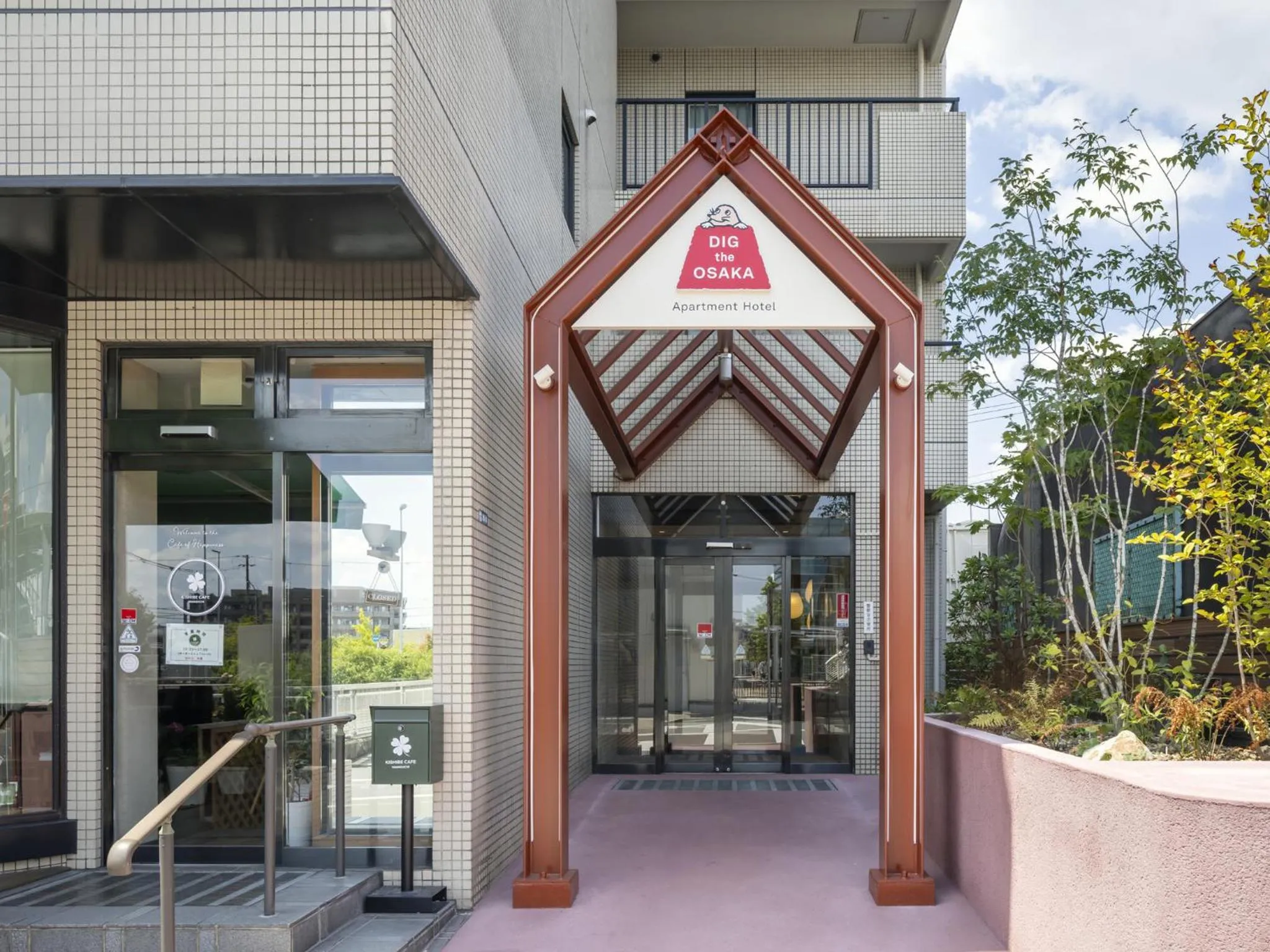 Property building in Apartment Hotel DIG the OSAKA