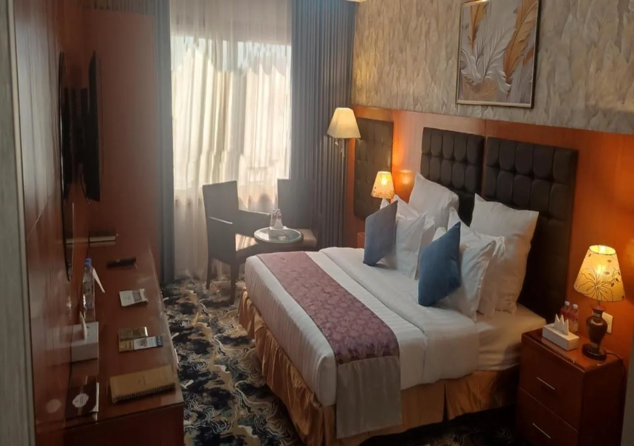 Bedroom, Bed in Al Azhar Hotel Jeddah