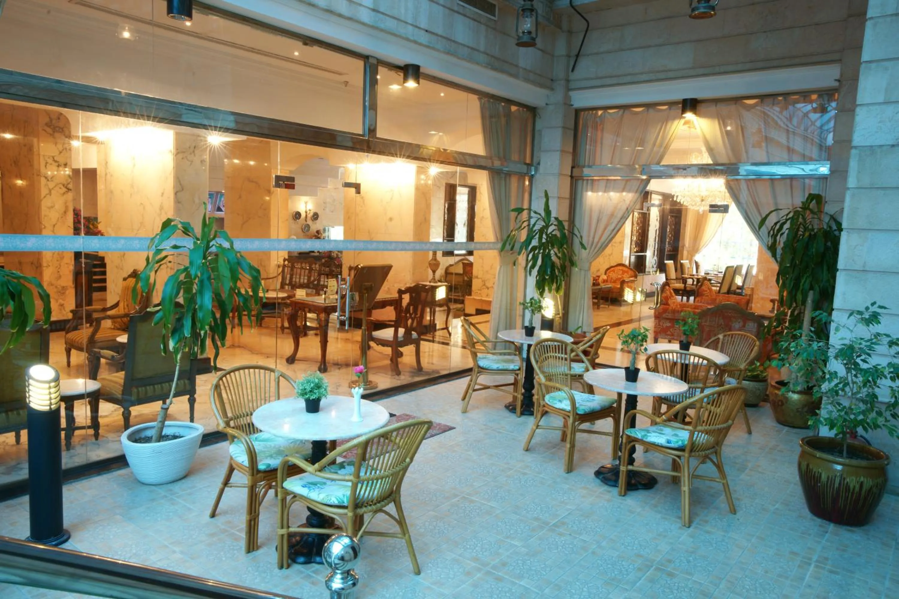 Lounge or bar in Al Azhar Hotel Jeddah