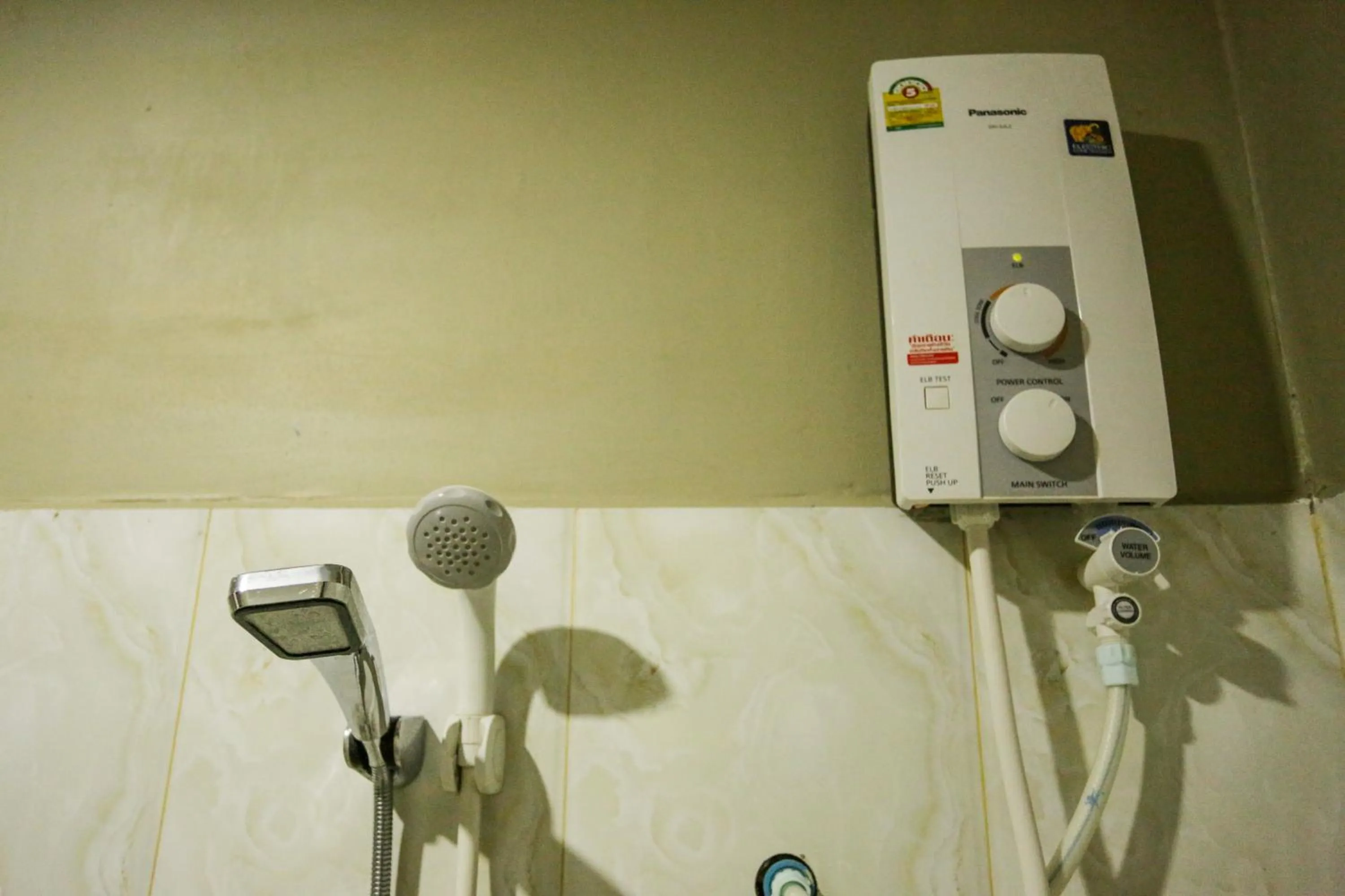 Bathroom in Blue Diamond Hostel