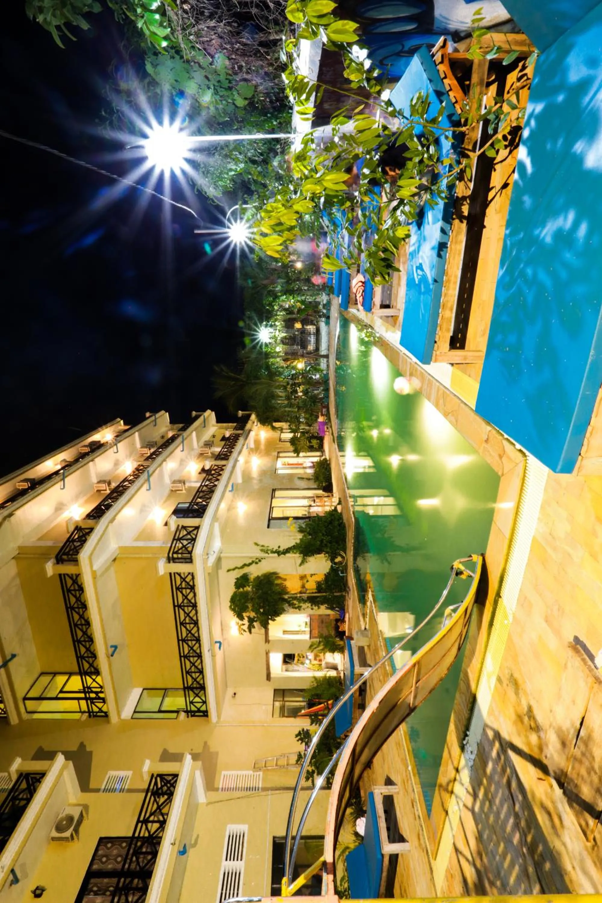 Swimming pool in Blue Diamond Hostel