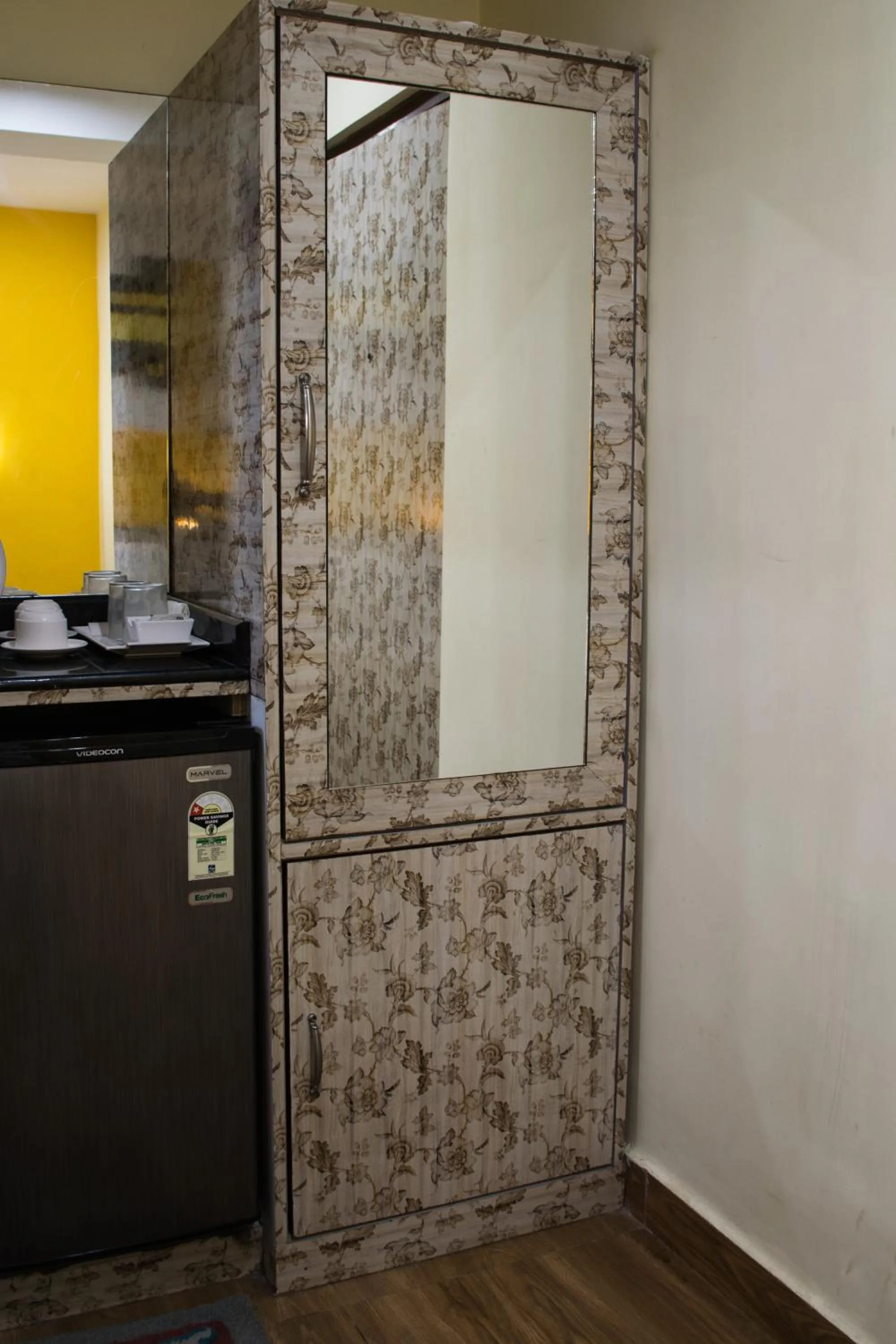 Kitchen or kitchenette in Hotel Platinum