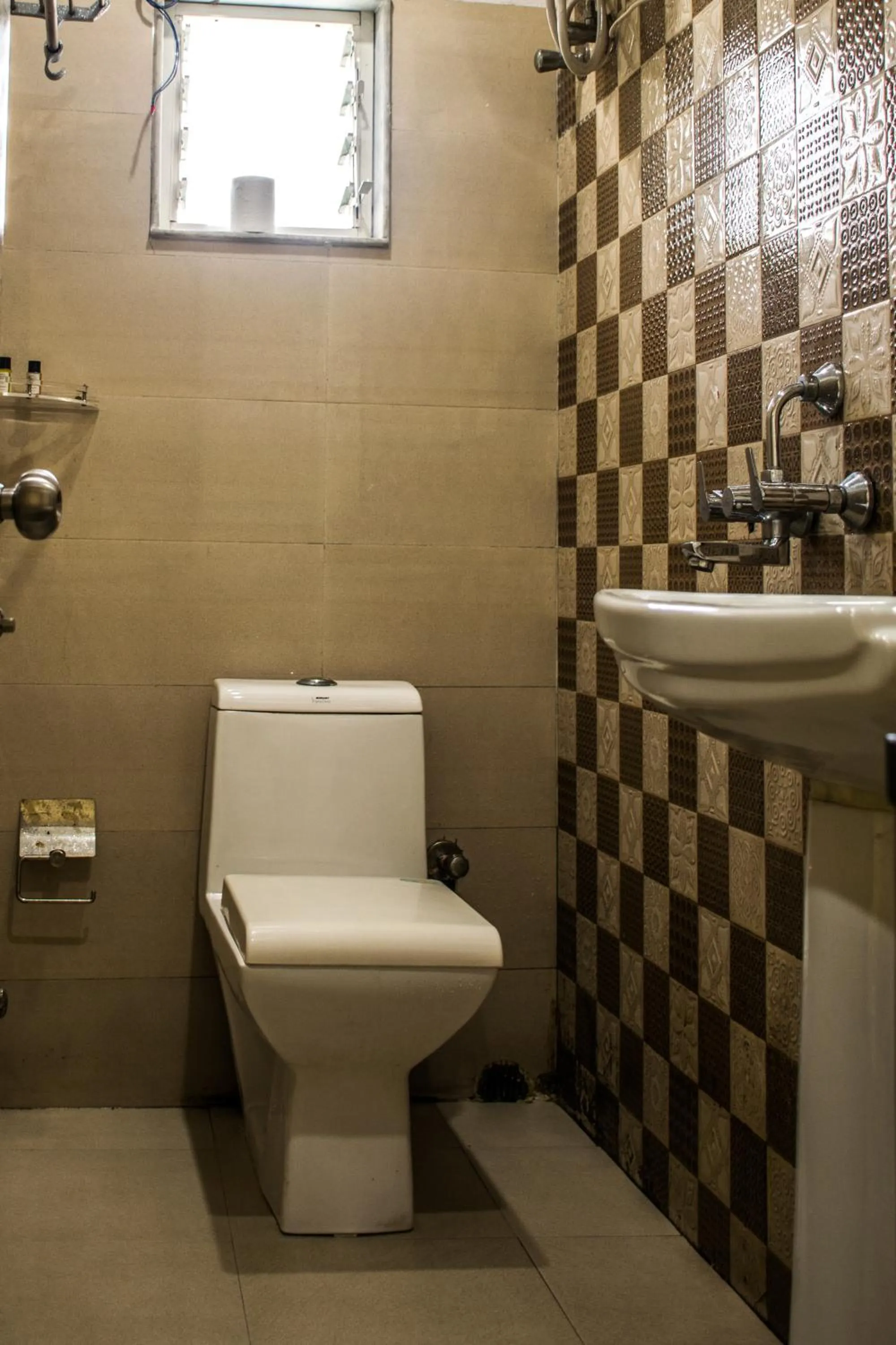 Bathroom in Hotel Platinum