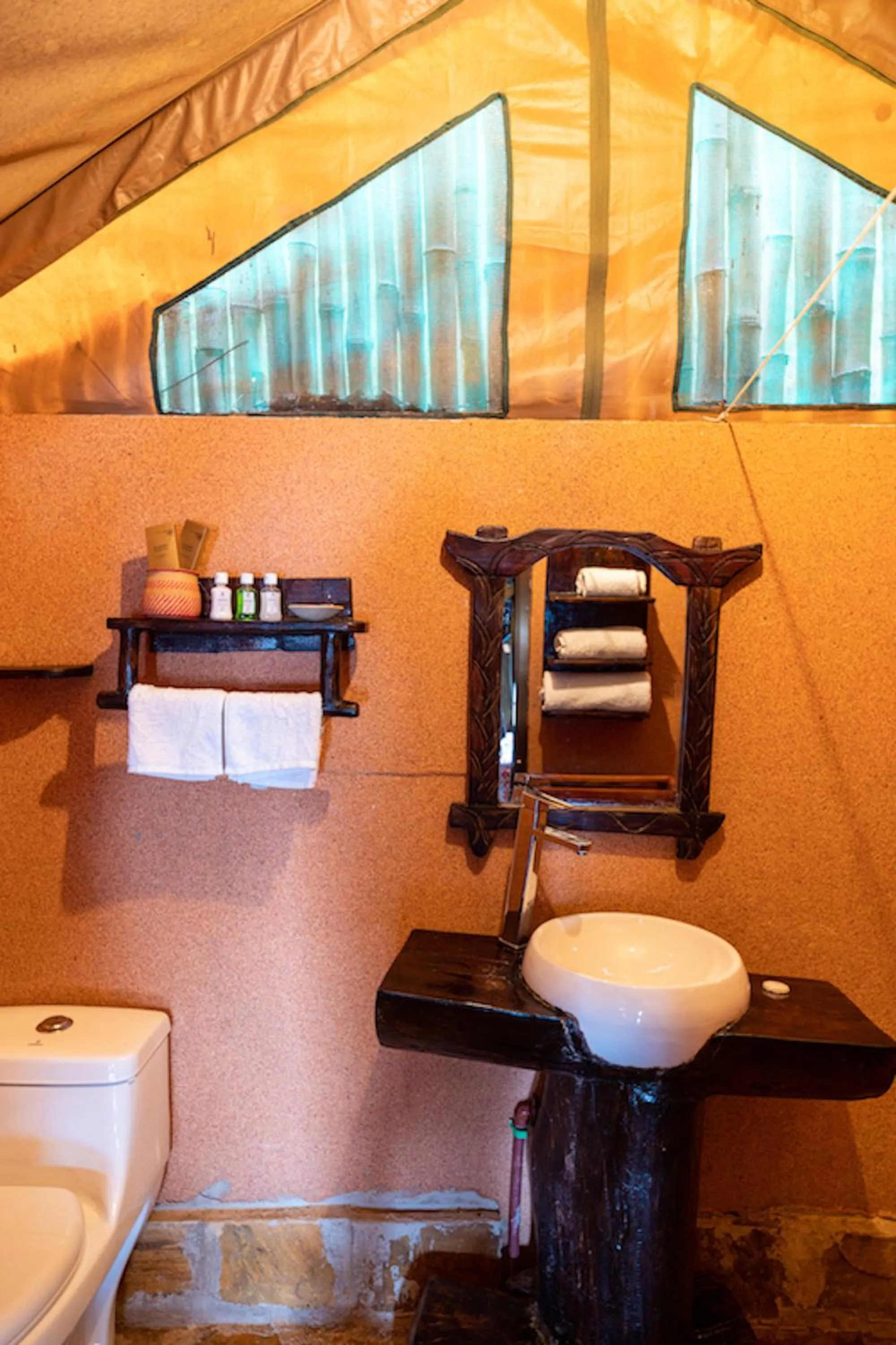 Bathroom in Wag Hill Lodge & Spa