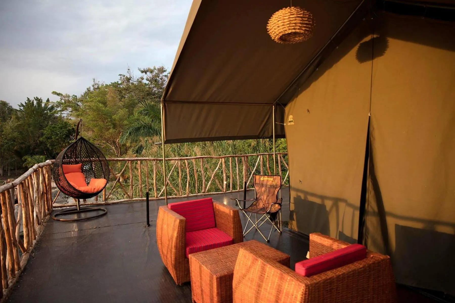Balcony/Terrace in Wag Hill Lodge & Spa