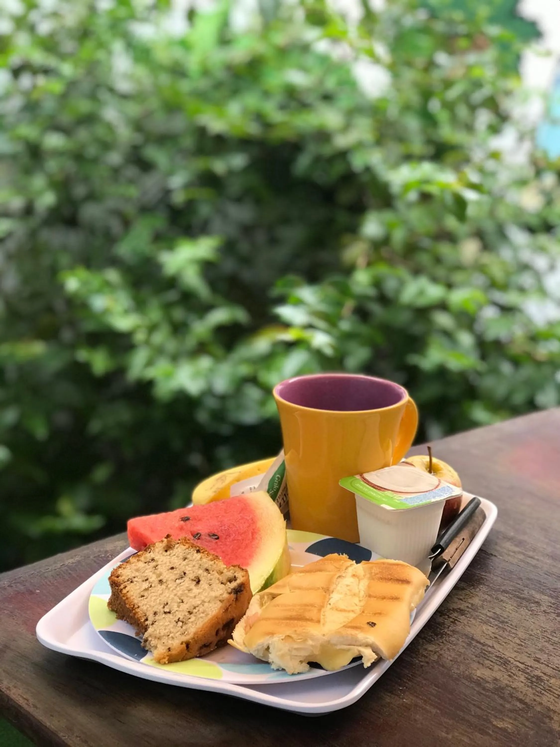 Breakfast in La Casa Hostel