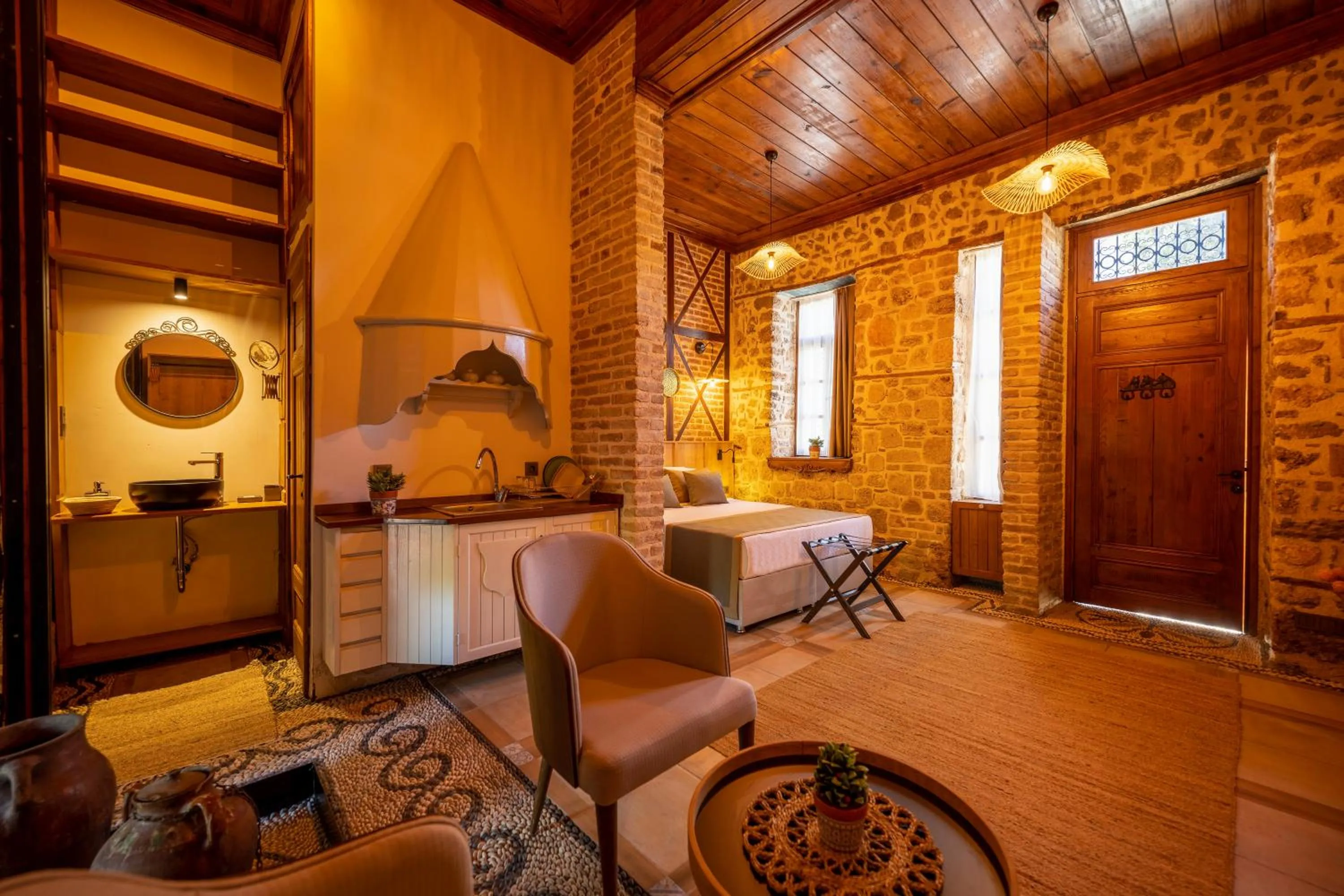 Route Hotel Kaleici - Adult Only (12+)