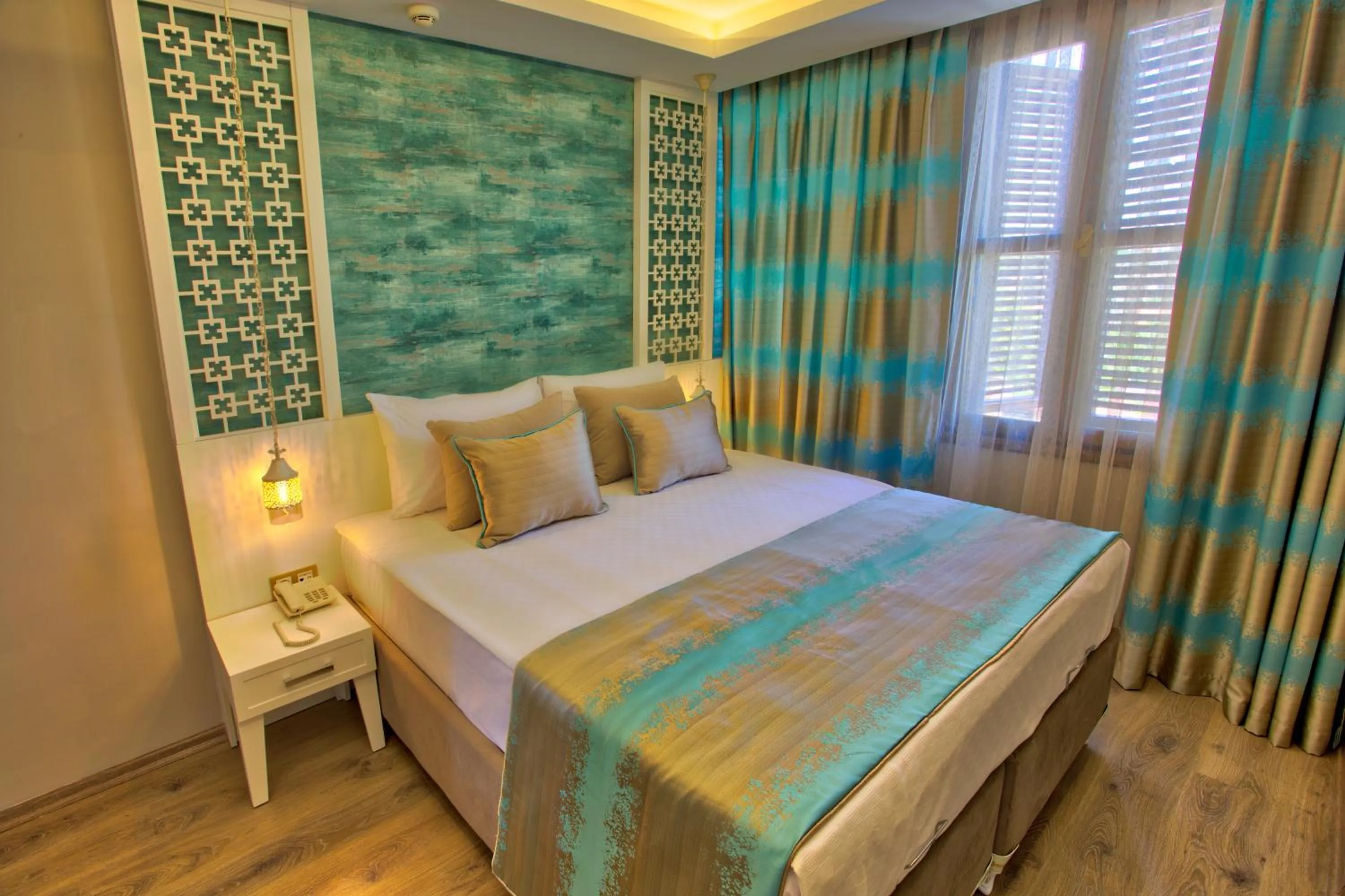 Bed in Route Hotel Kaleici - Adult Only (12+)