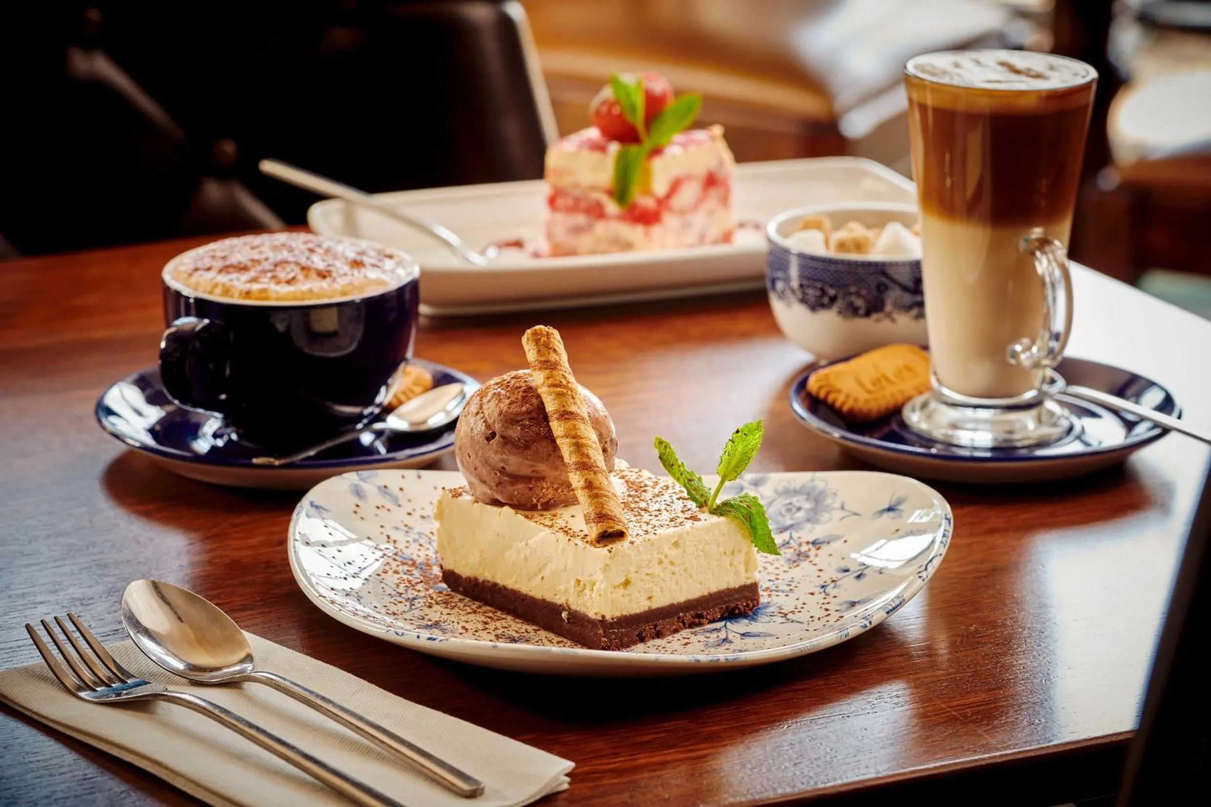 Food and drinks in The Jug And Bottle