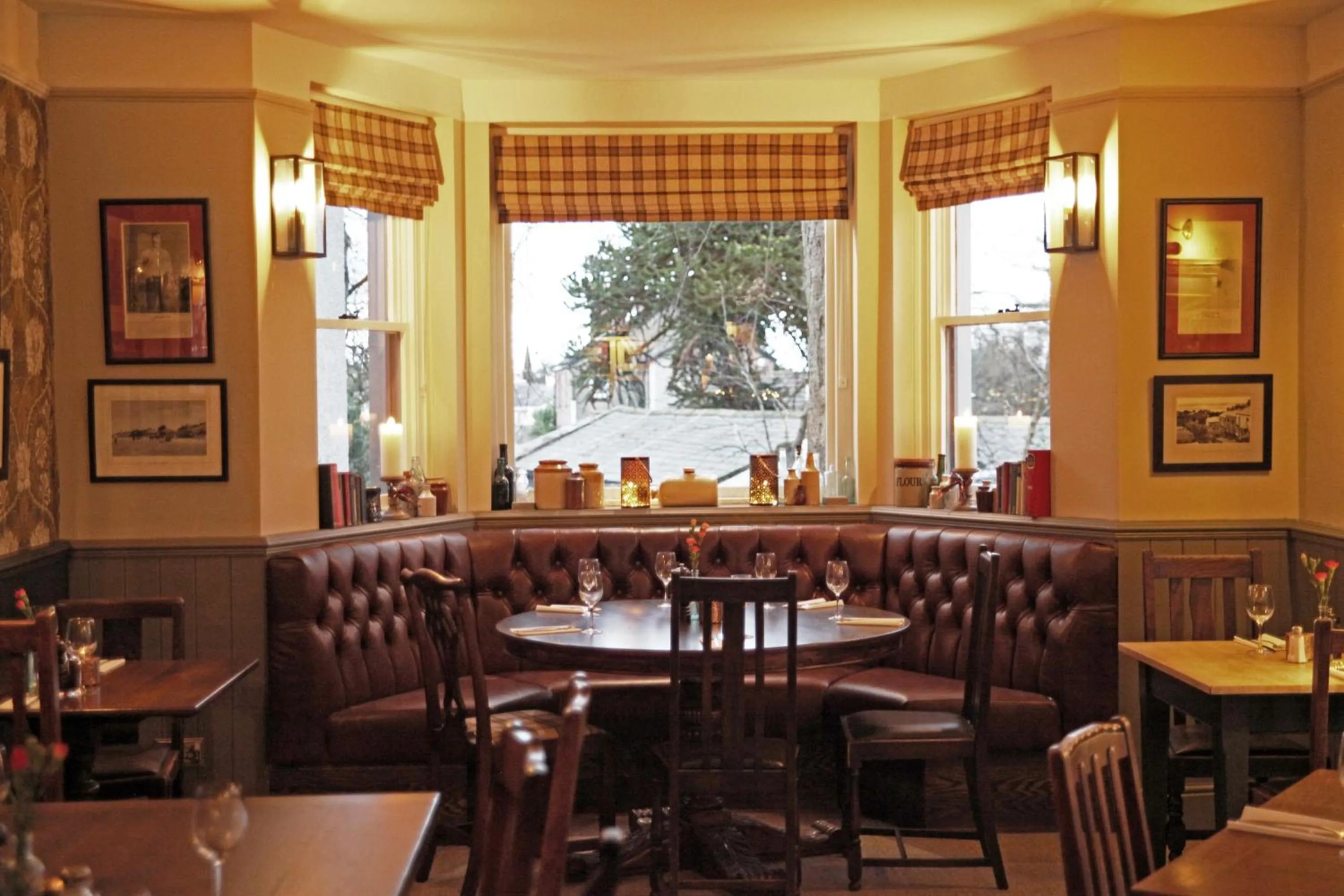 Restaurant/places to eat in The Jug And Bottle