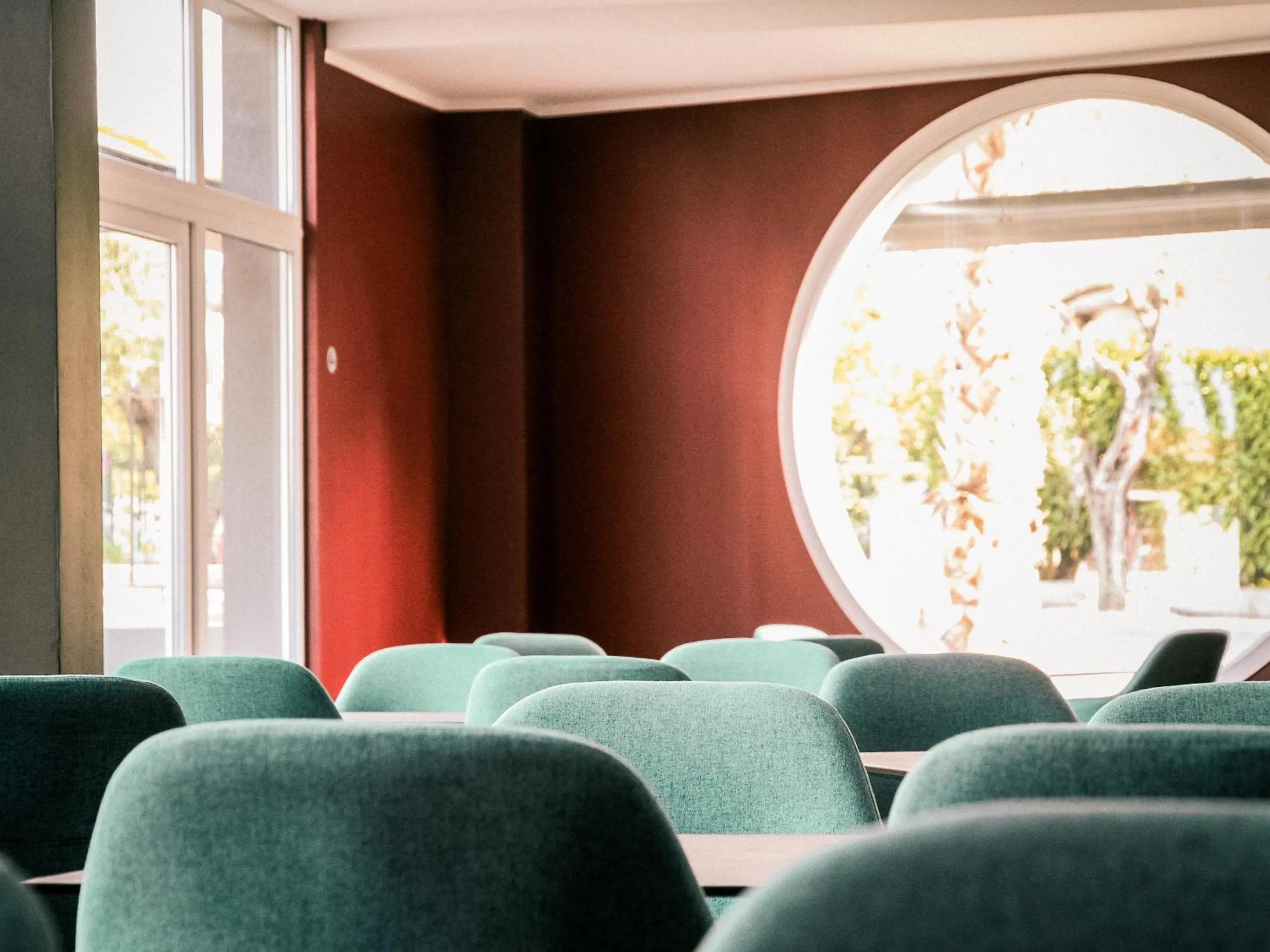 Lounge or bar in Best Western Plus Antibes Riviera