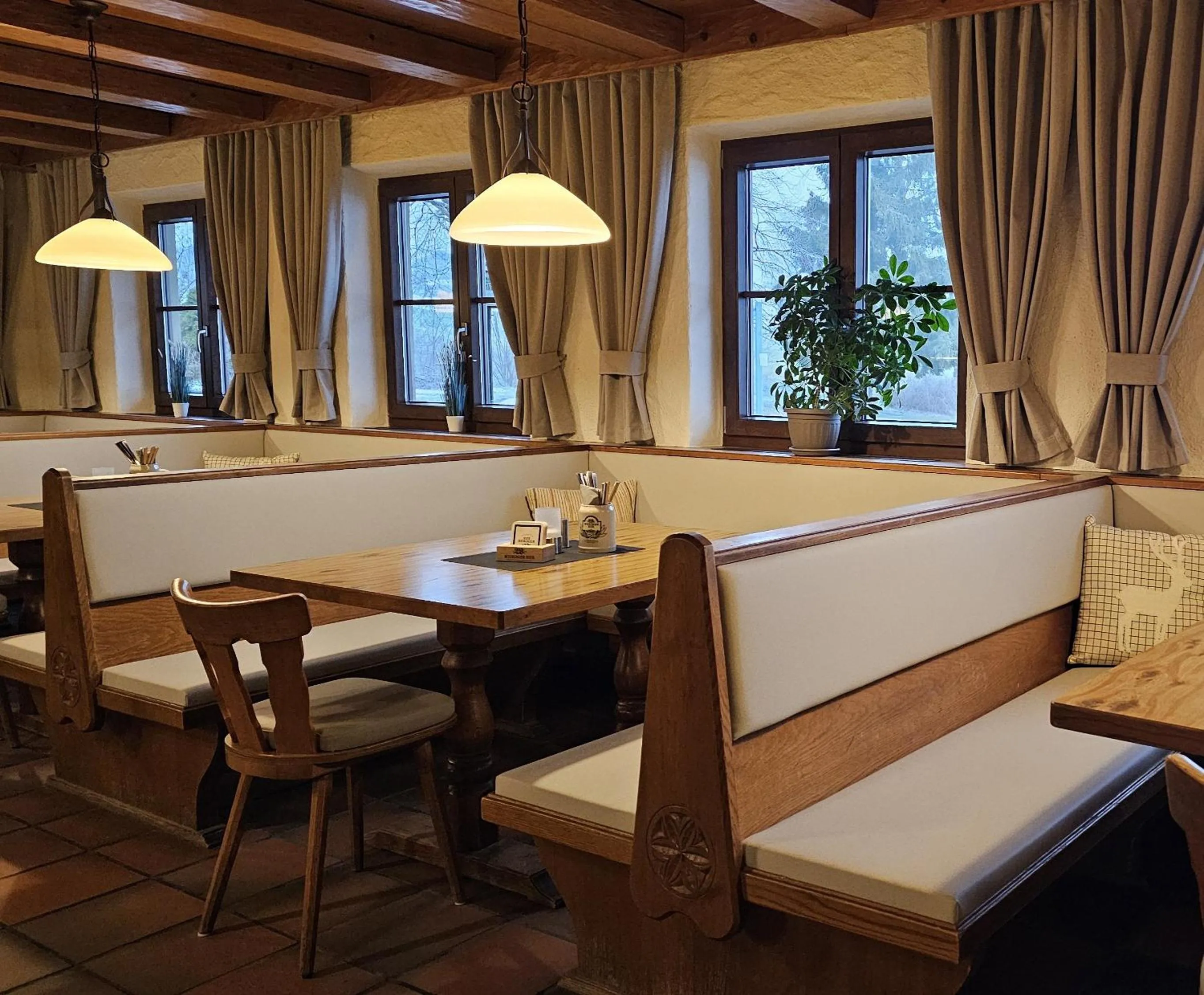 Restaurant/places to eat in Landgasthof Schwarzberg