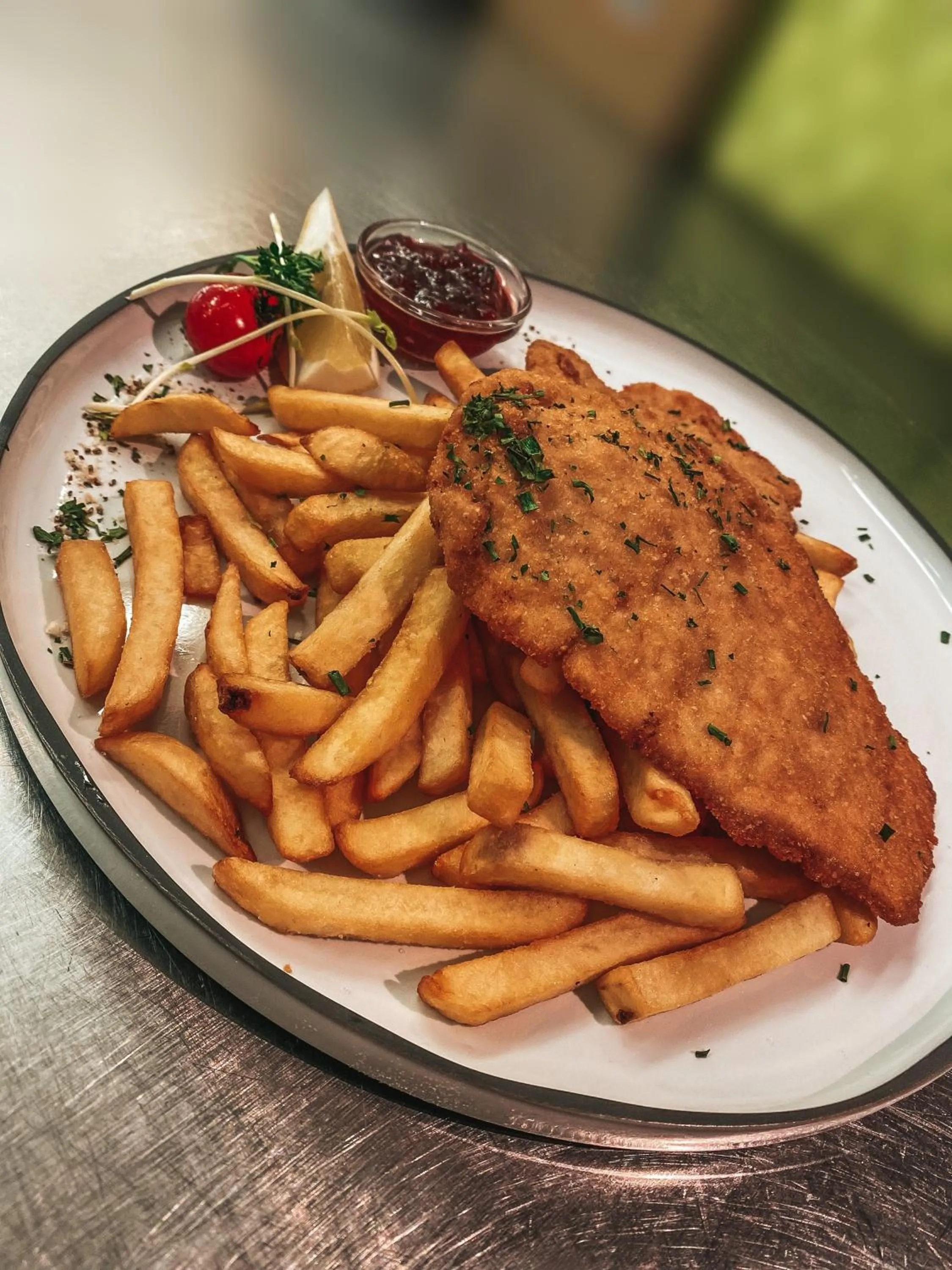 Restaurant/places to eat in Landgasthof Schwarzberg