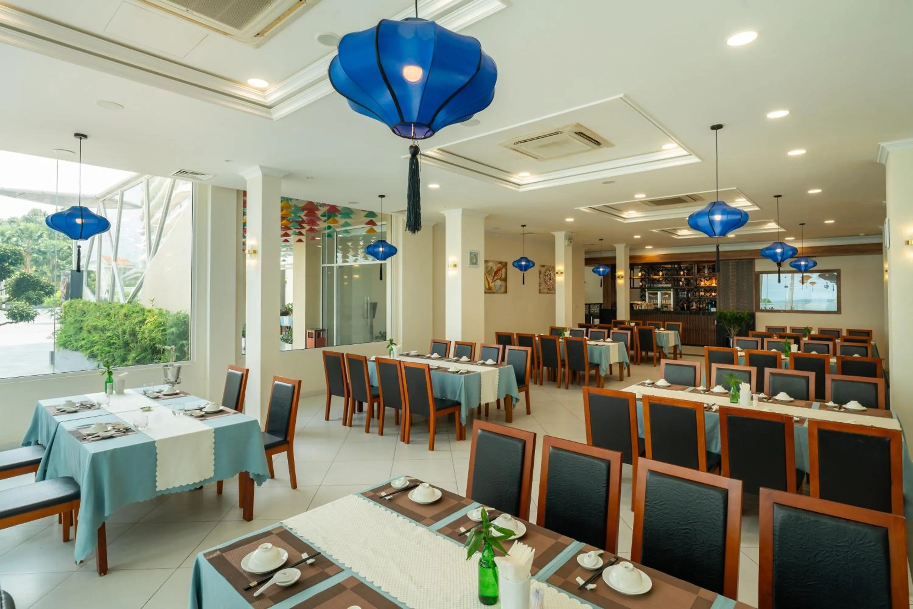 Restaurant/places to eat in Seashells Phu Quoc Hotel & Spa