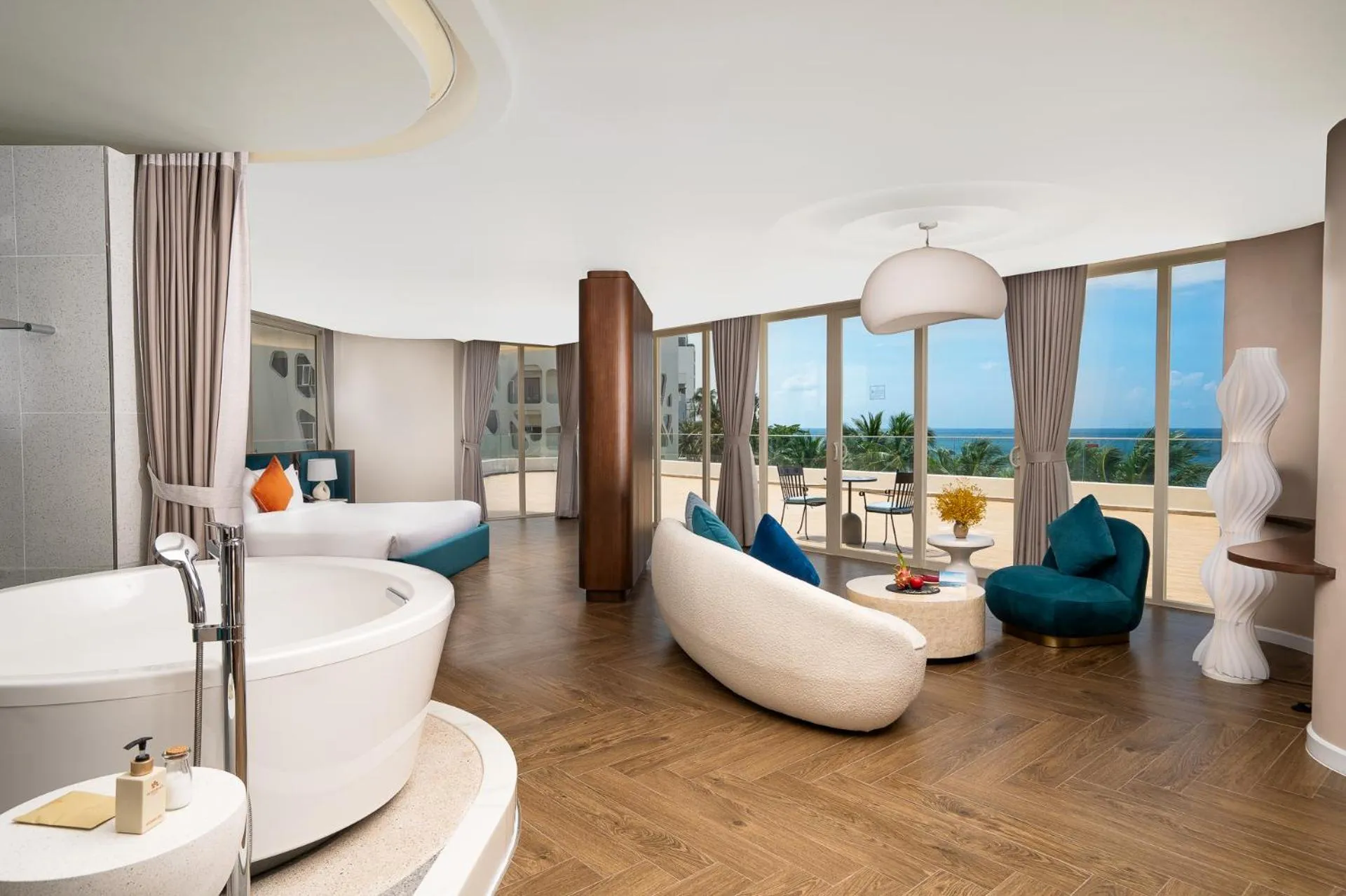 Living room in Seashells Phu Quoc Hotel & Spa