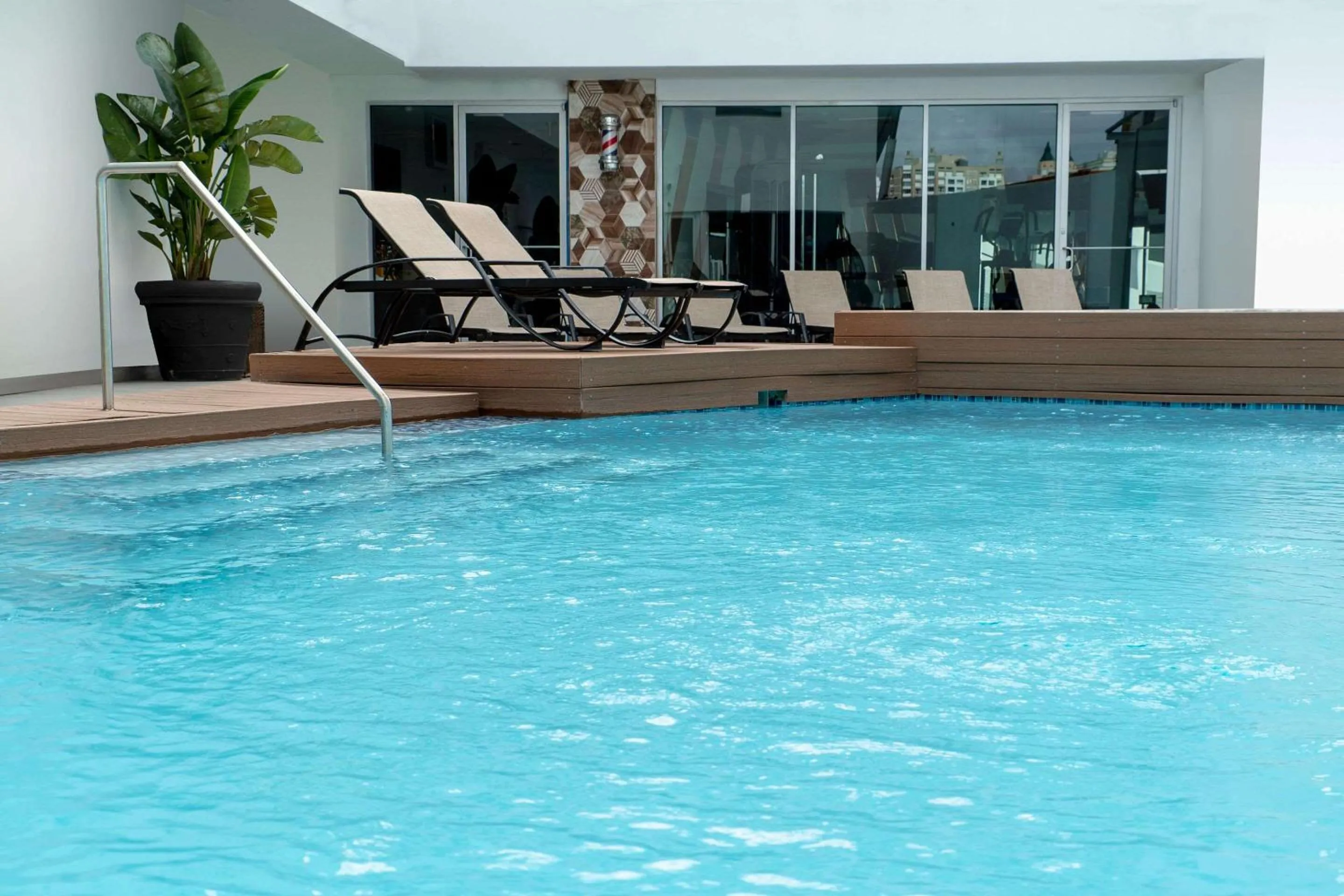Swimming pool in Abitta Boutique Hotel, Ascend Hotel Collection