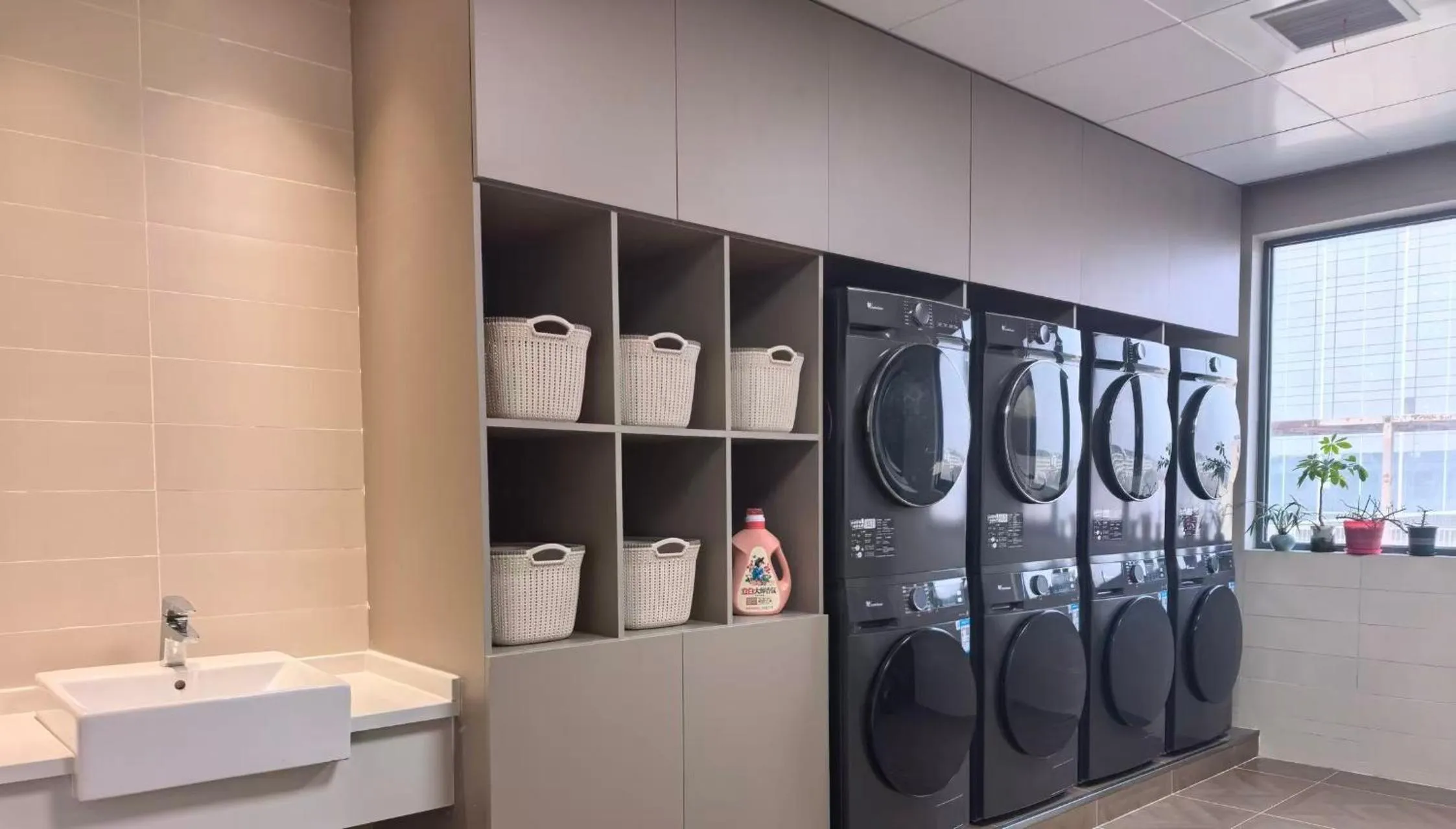 Suzhou Sun Plaza Hotel