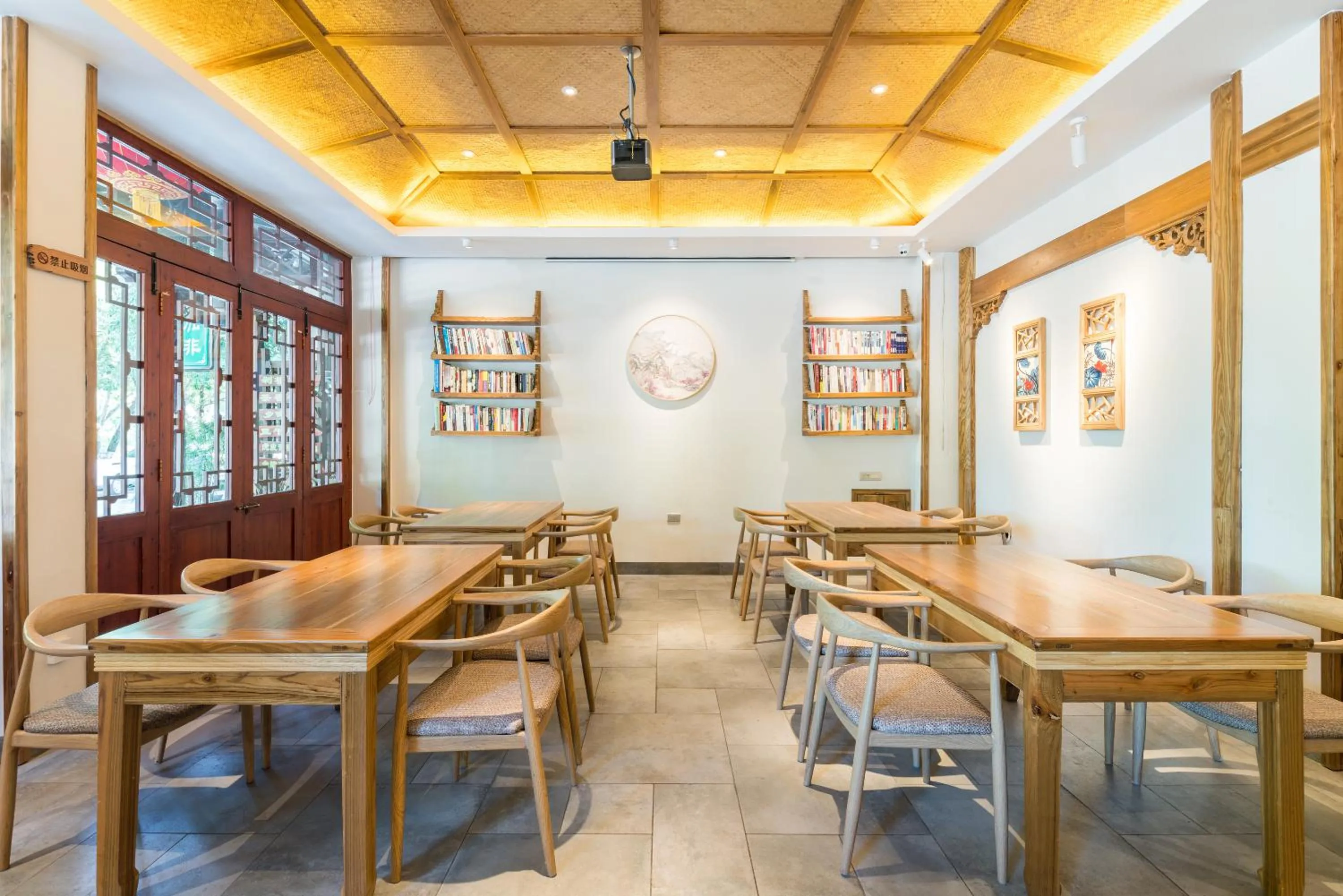 Restaurant/places to eat in Yangshuo River View Hotel