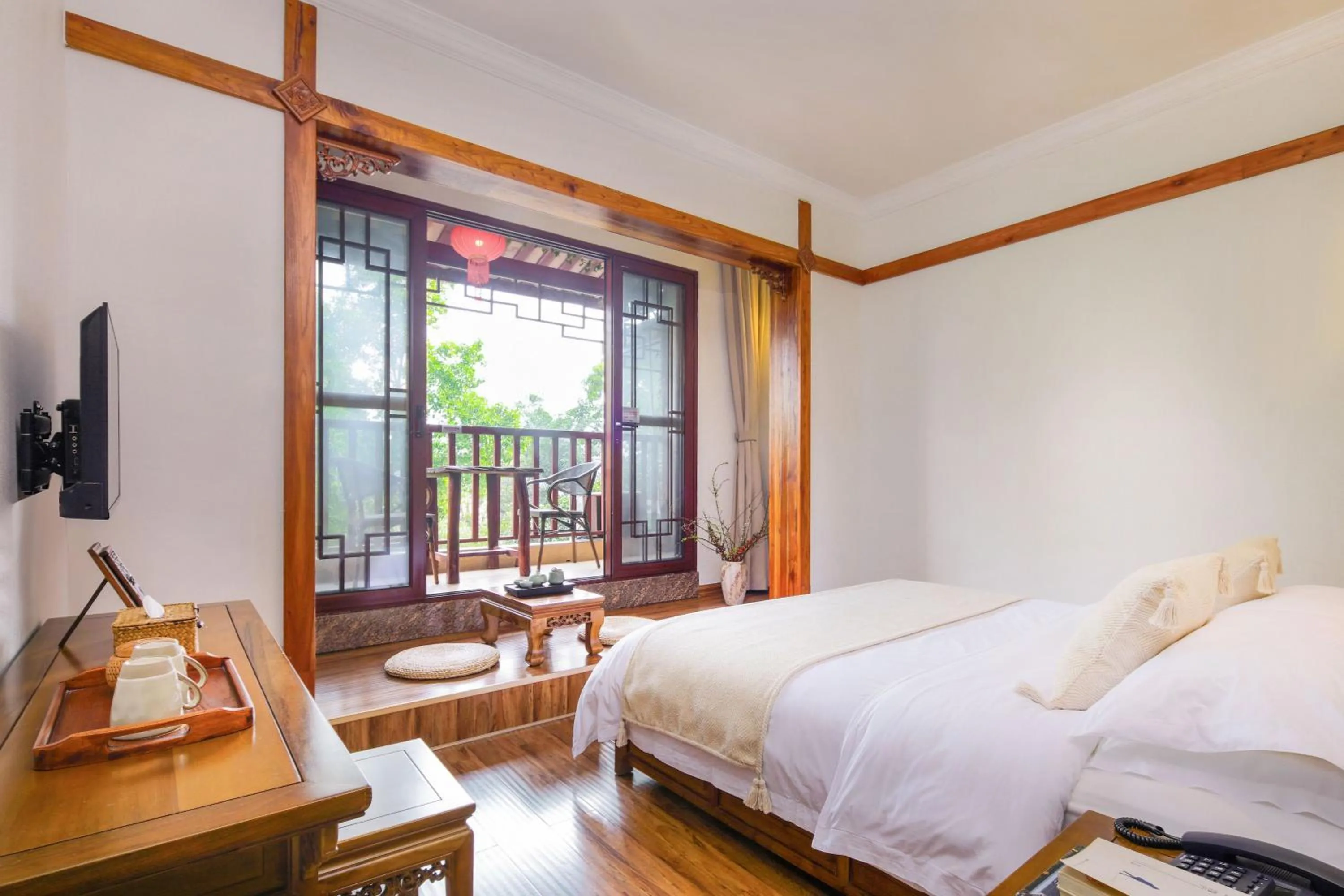 Bedroom, Bed in Yangshuo River View Hotel