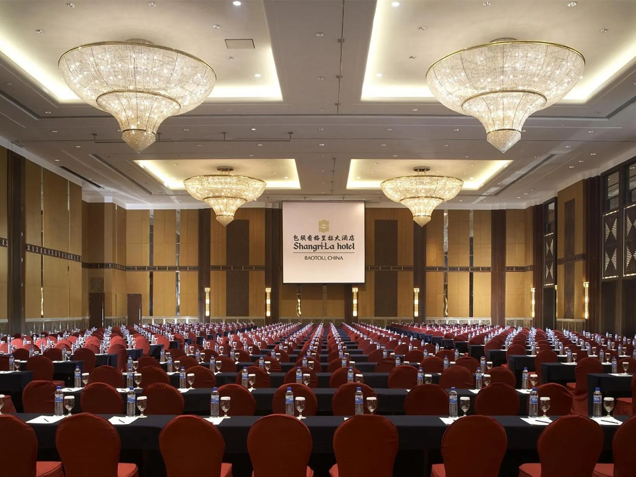 Business facilities in Shangri-La Baotou