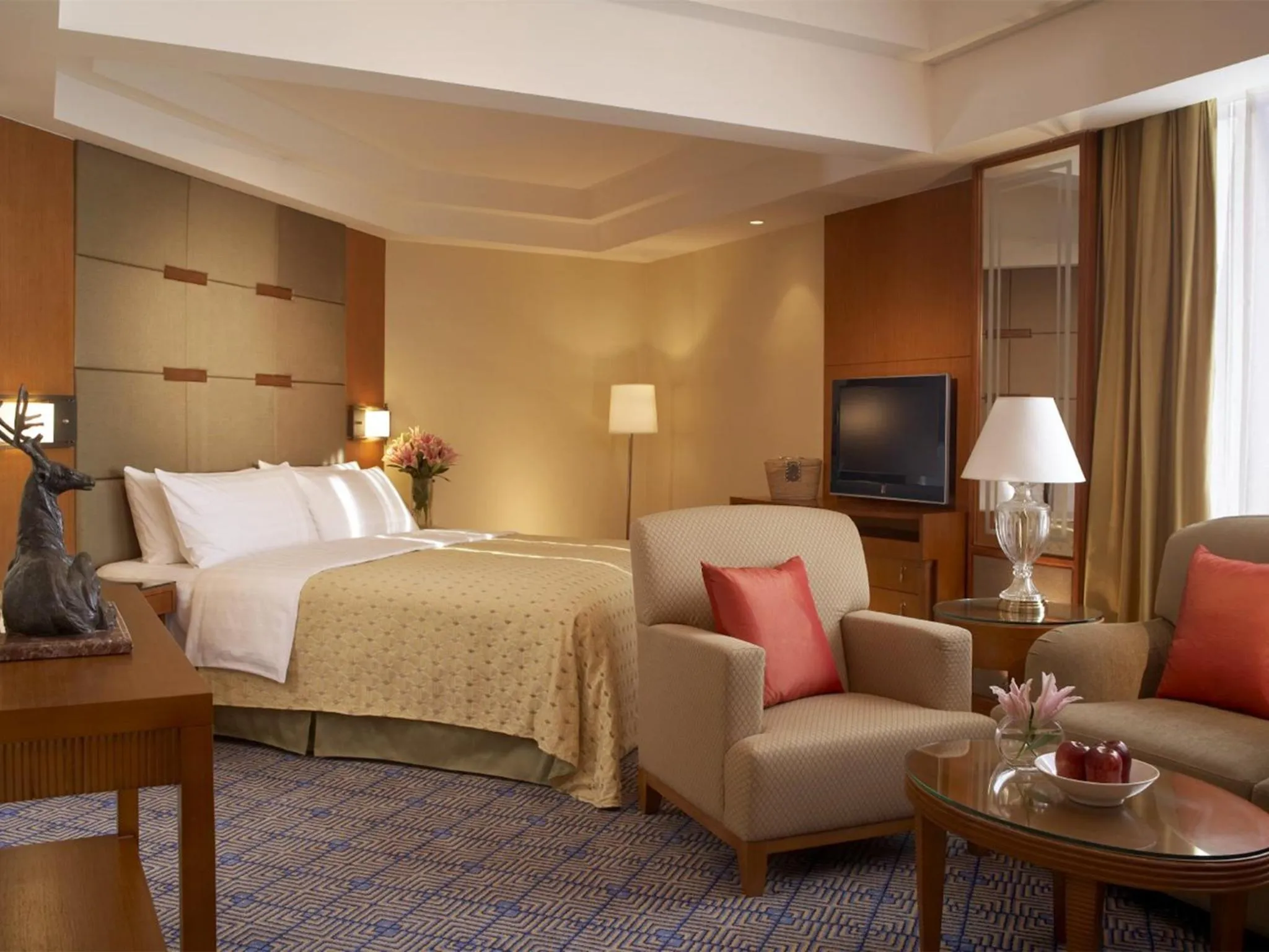 Bedroom, Bed in Shangri-La Baotou