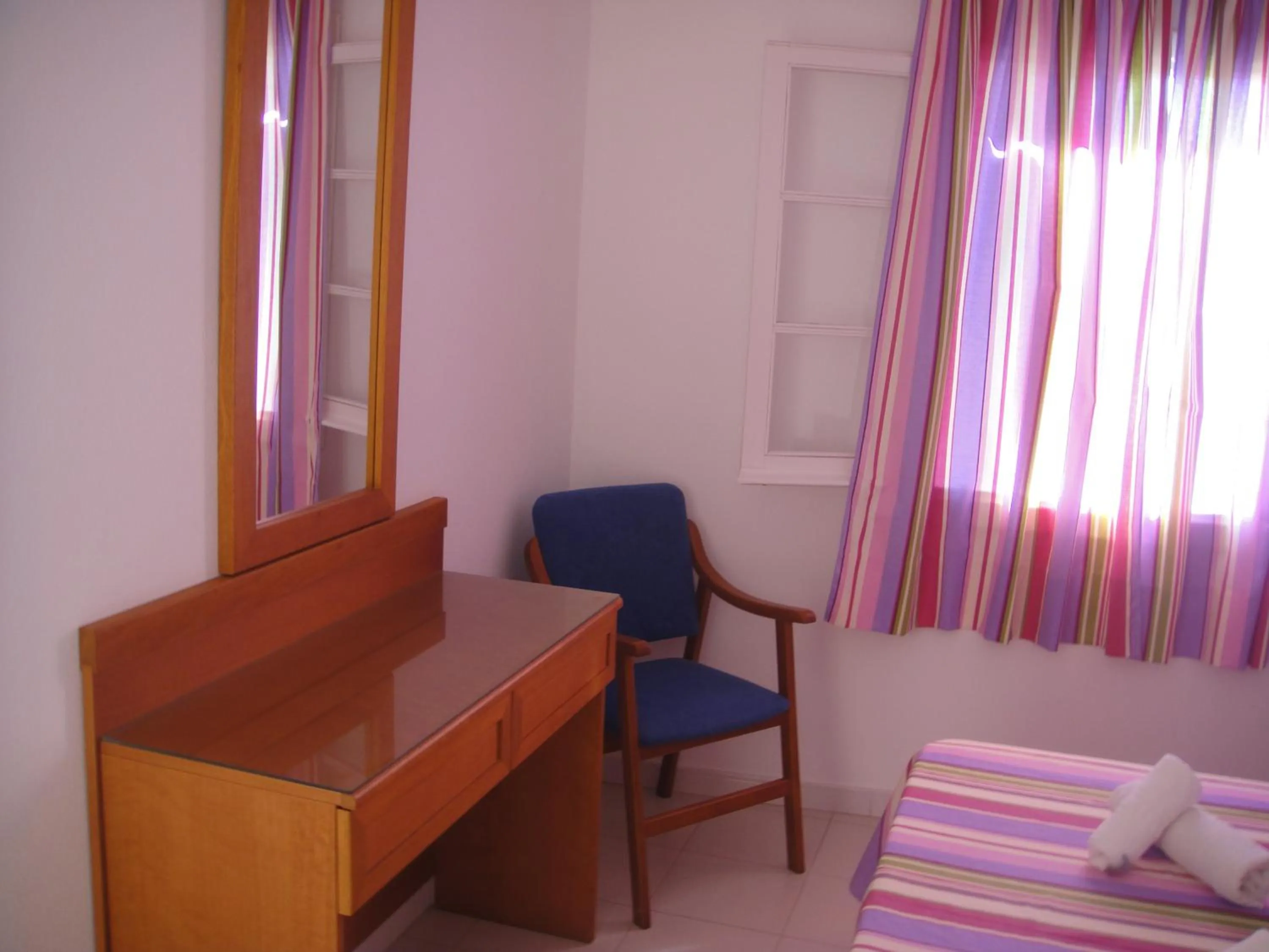 Bedroom, Bed in Apartamentos Piscis
