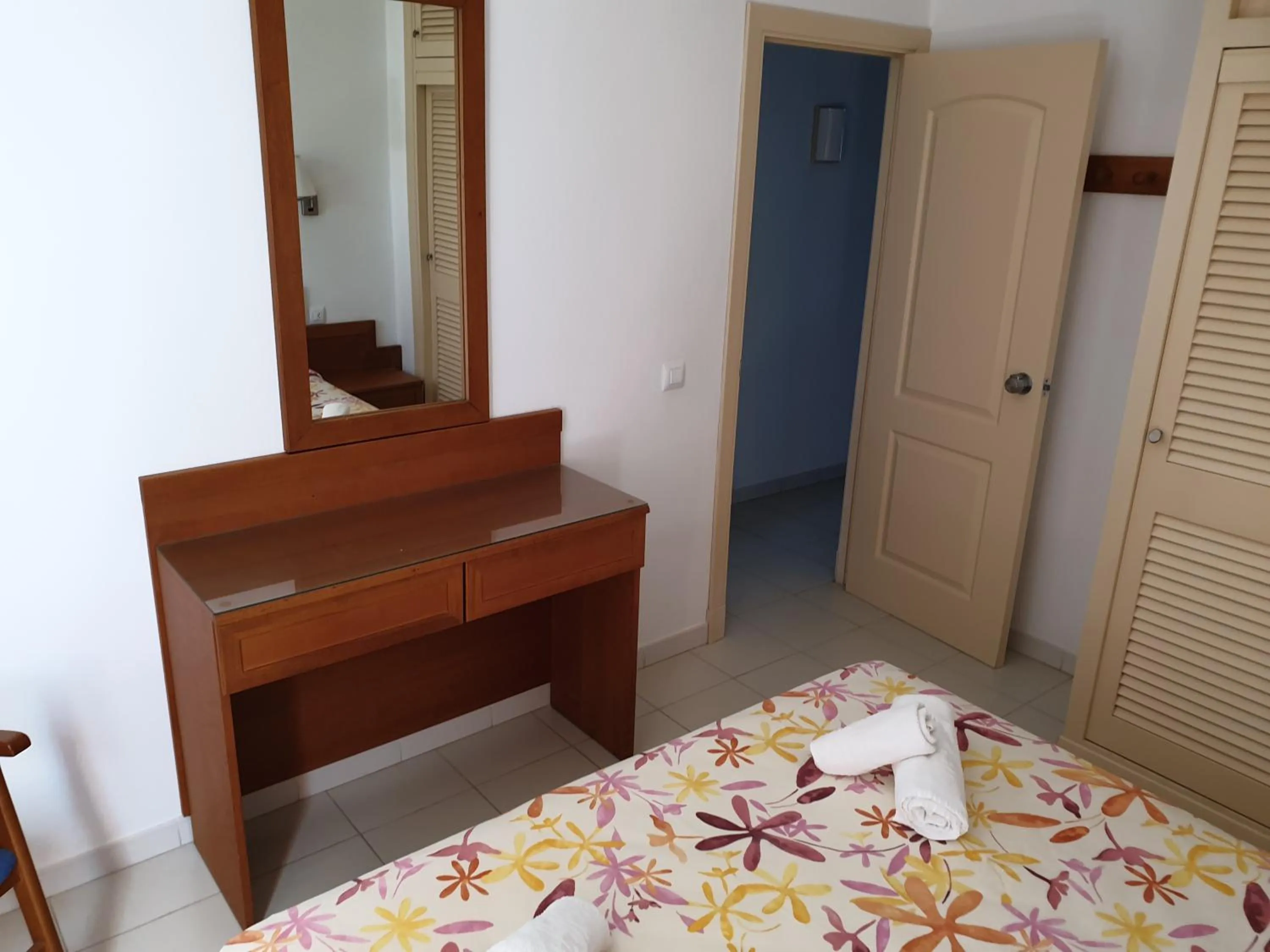 Photo of the whole room, Bed in Apartamentos Piscis