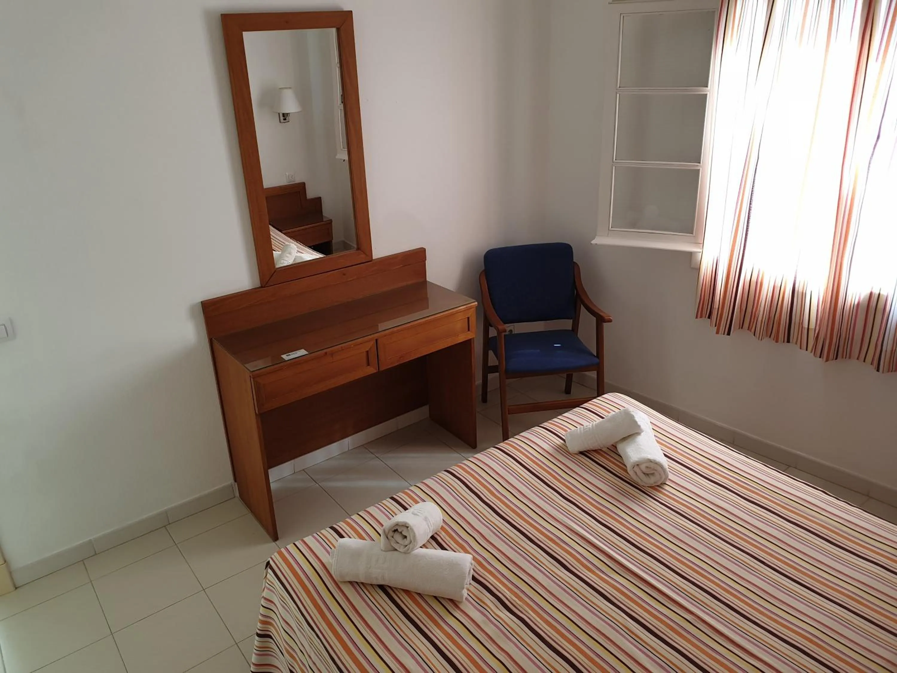 Photo of the whole room, Bed in Apartamentos Piscis