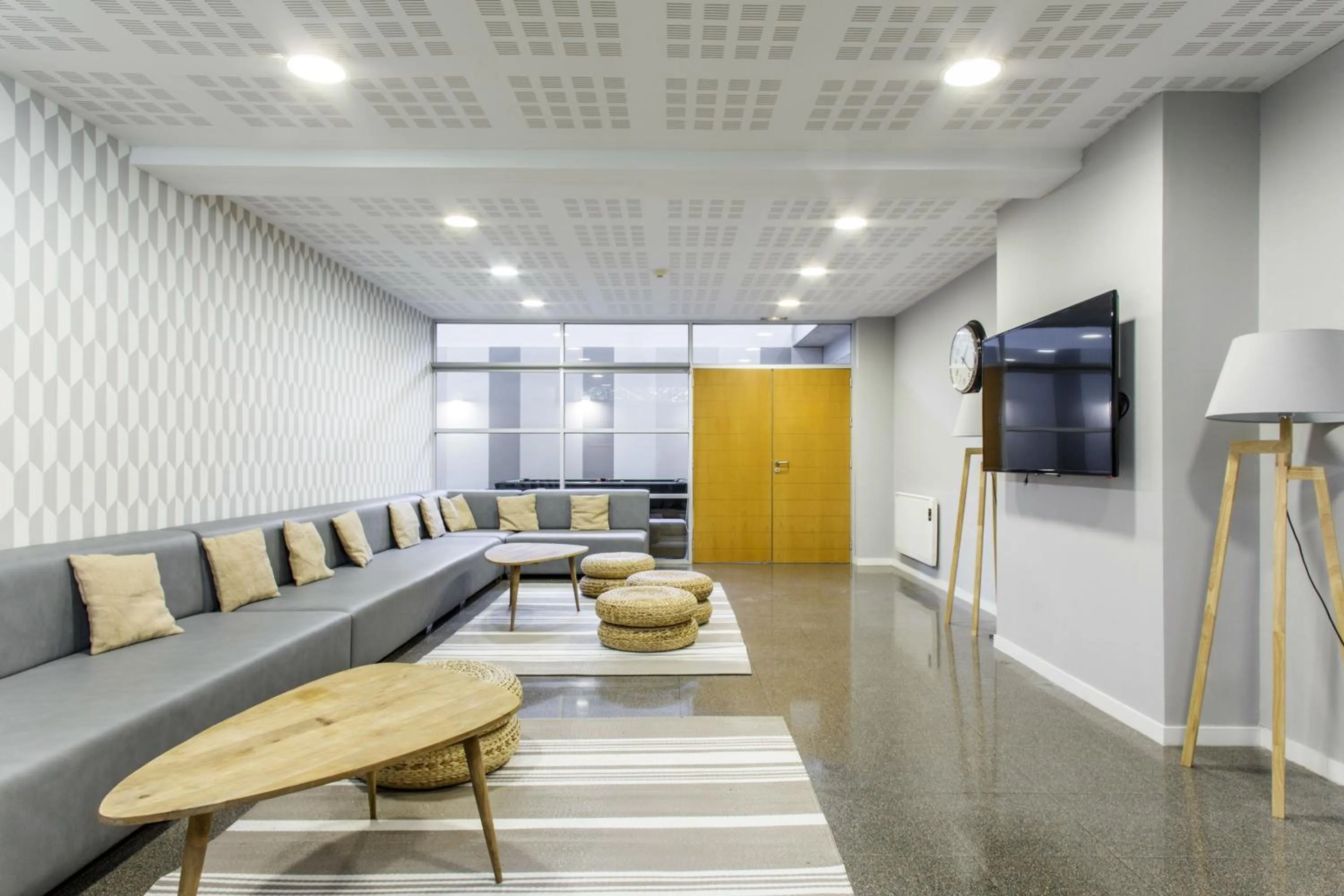 Communal lounge/ TV room in Residencia Universitaria Resa Campus del Mar