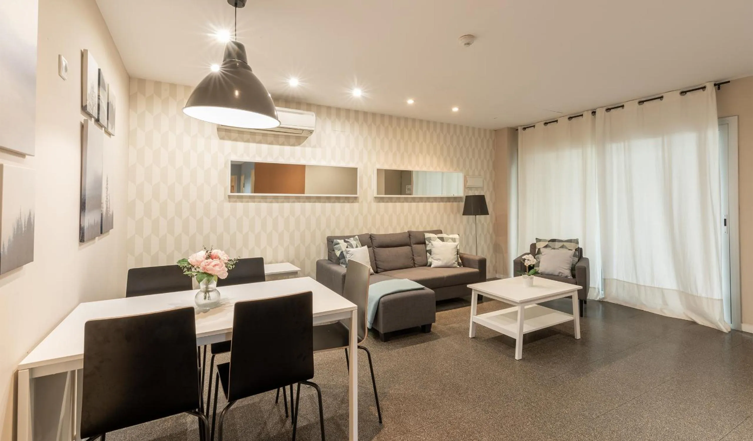 Dining area in Residencia Universitaria Resa Campus del Mar