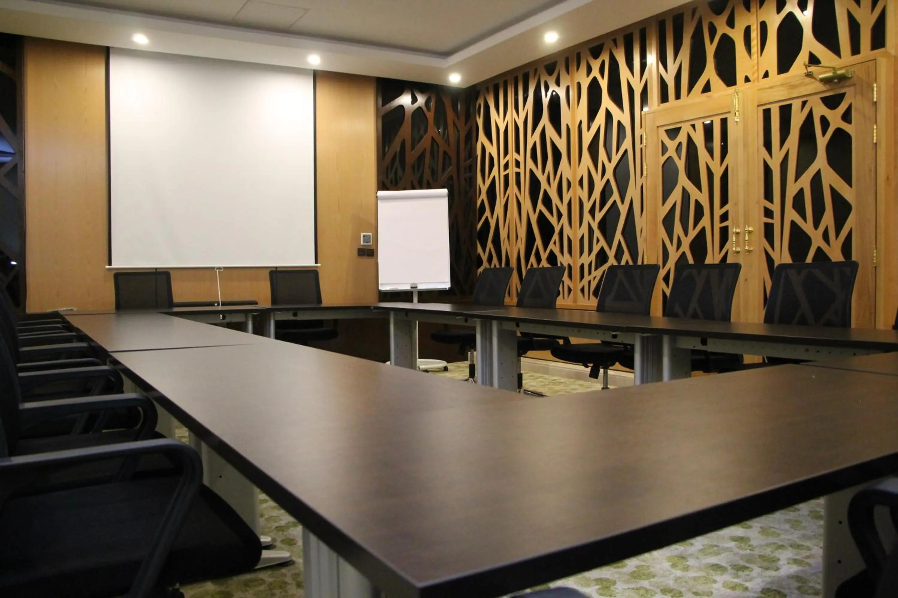 Meeting/conference room in Almuhaidb Residence Al Jubail